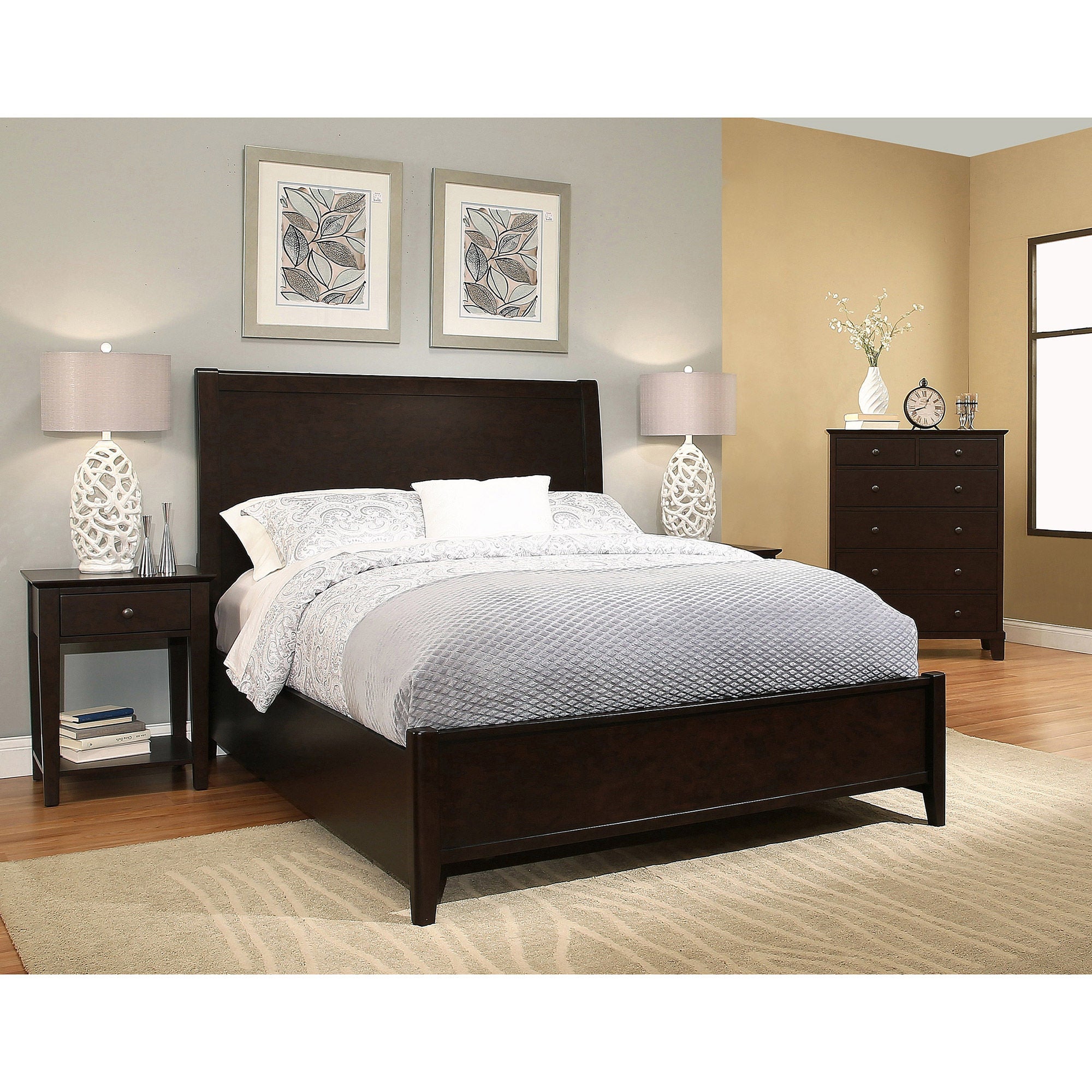 Sullivan 4-piece Queen Bedroom Set