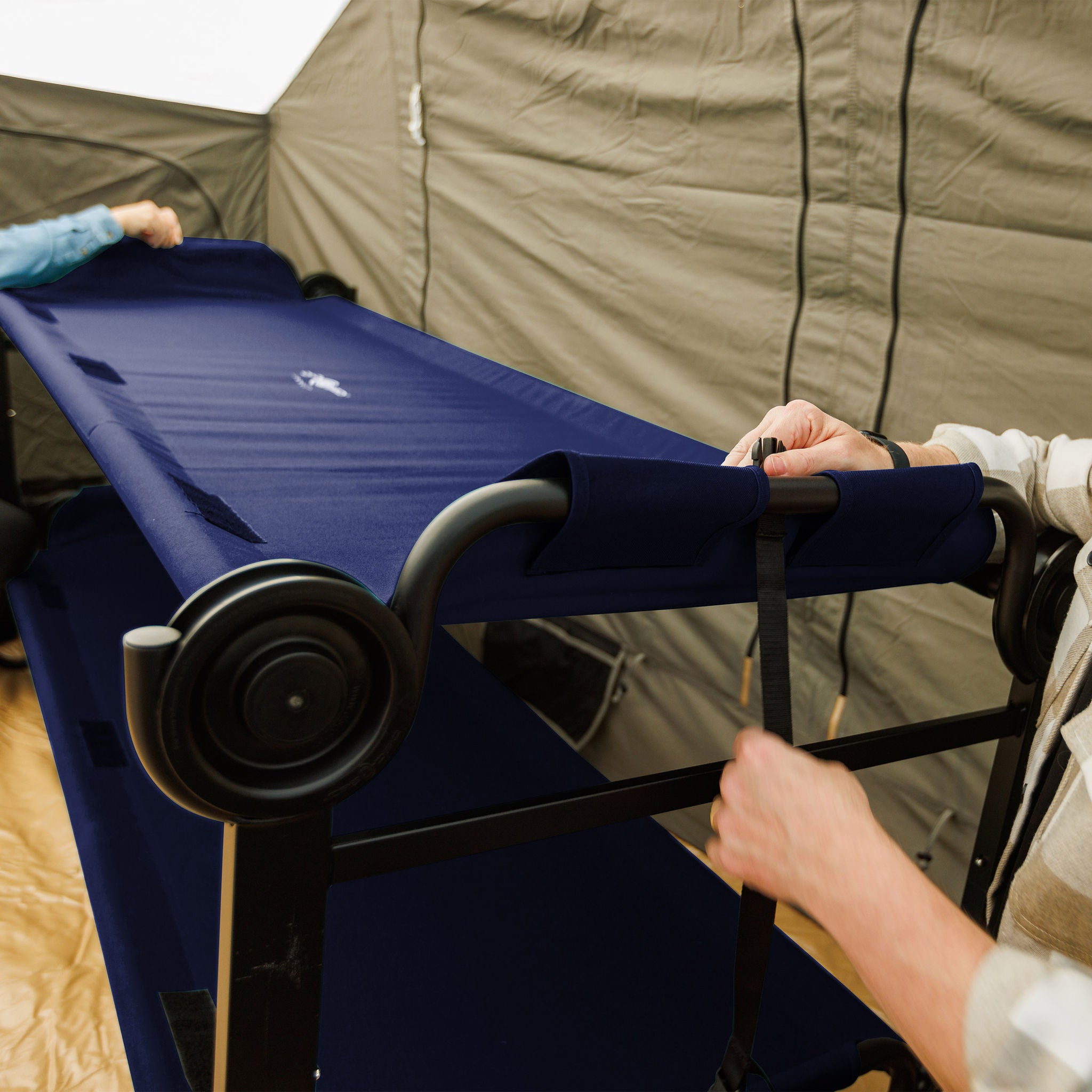 Disc-O-Bed XL Portable Cot Bundle
