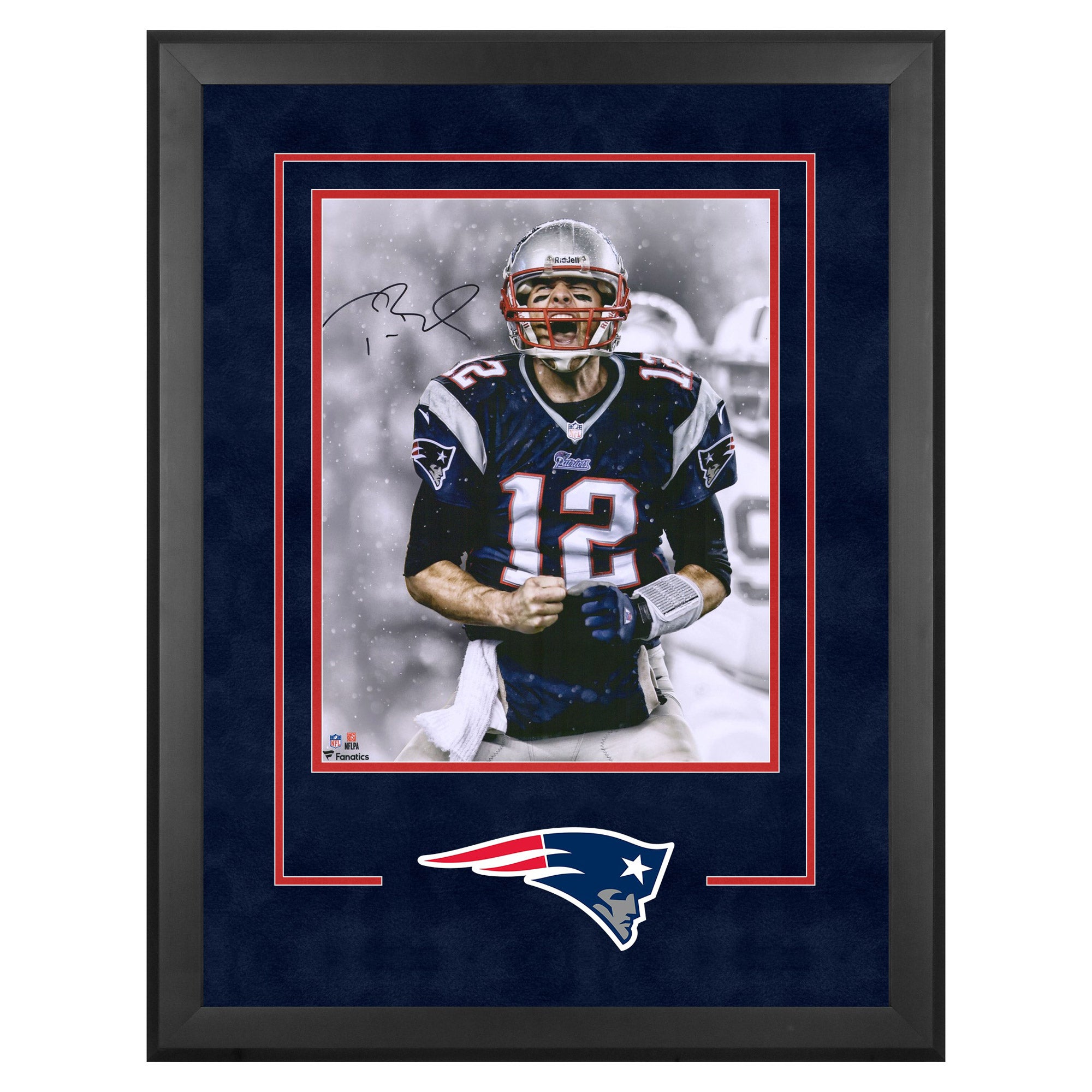 Tom Brady Framed Signed 16 X 20 Screaming Photo