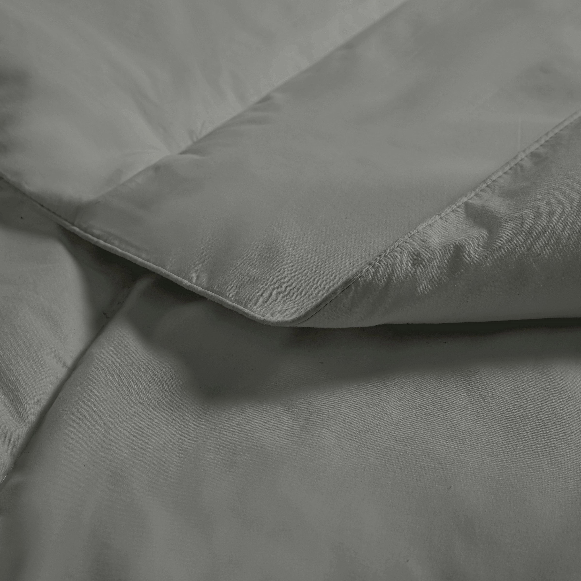 Farm to Home Down Alternative Comforter