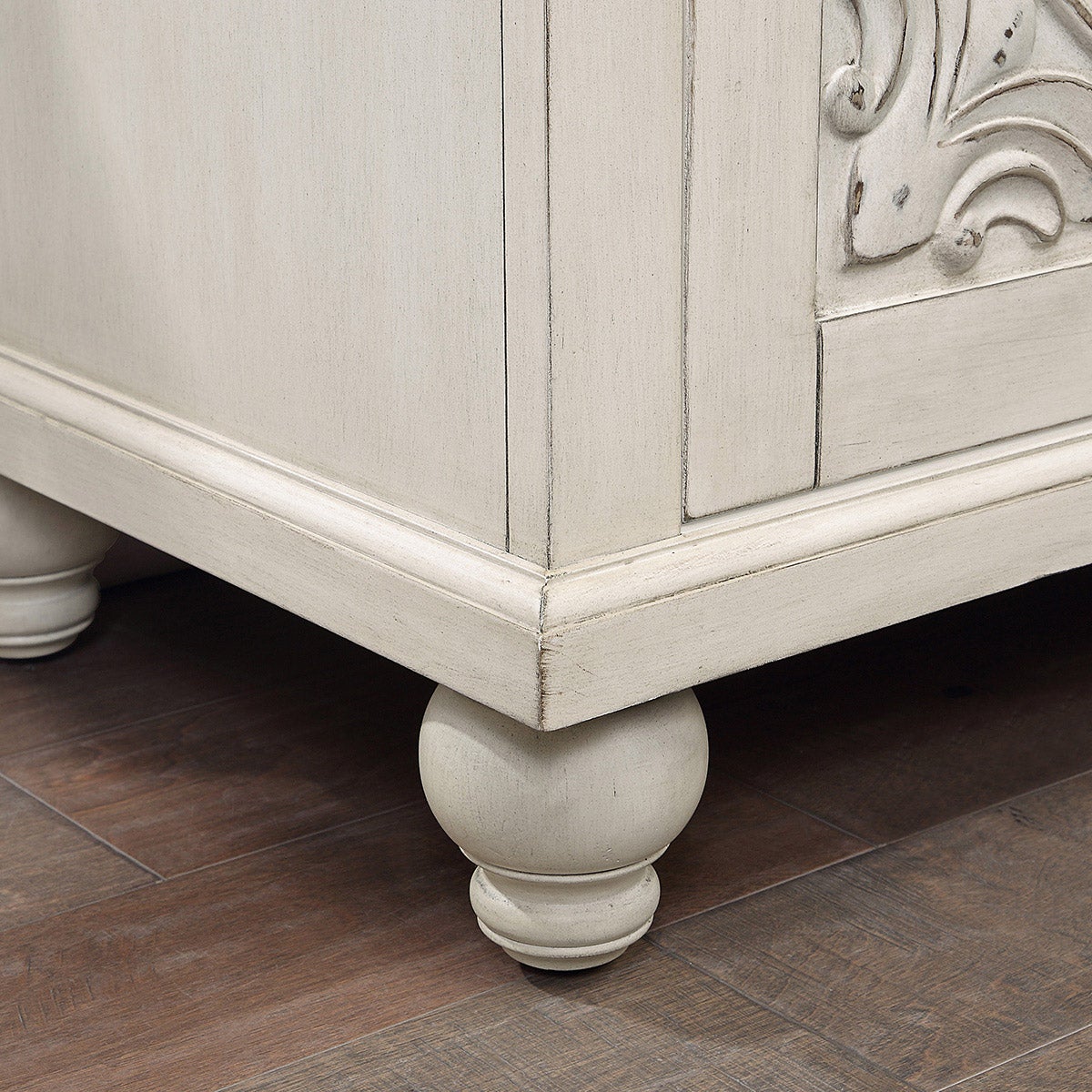 Annika 72" Accent Console