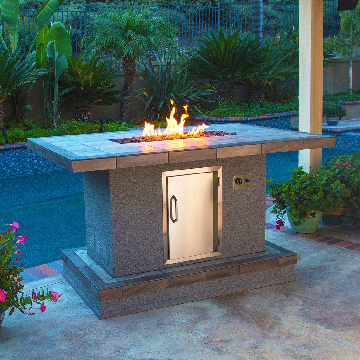 Urban Islands Bar Height Fire Table by Bull Outdoor Products