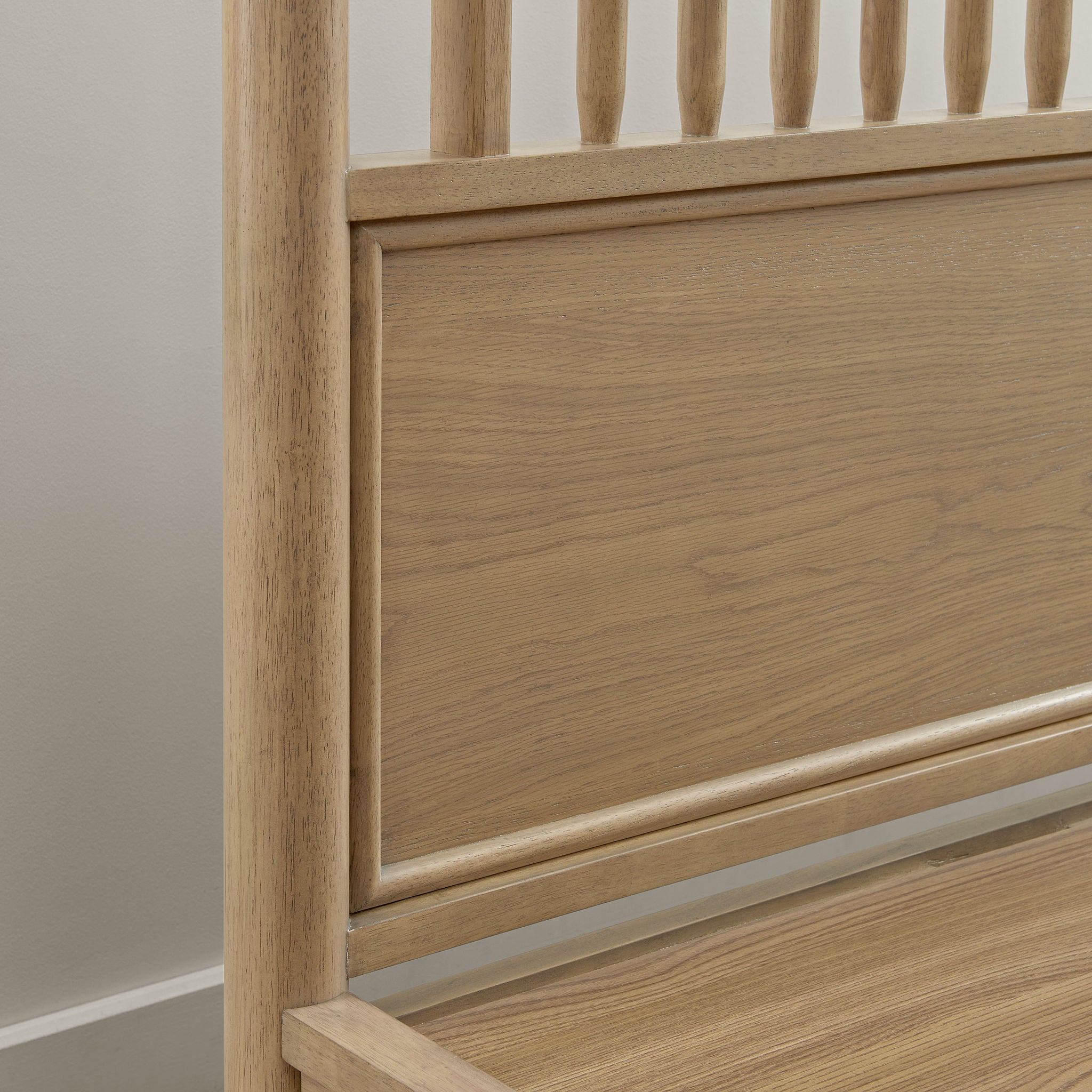 Belmont Bed