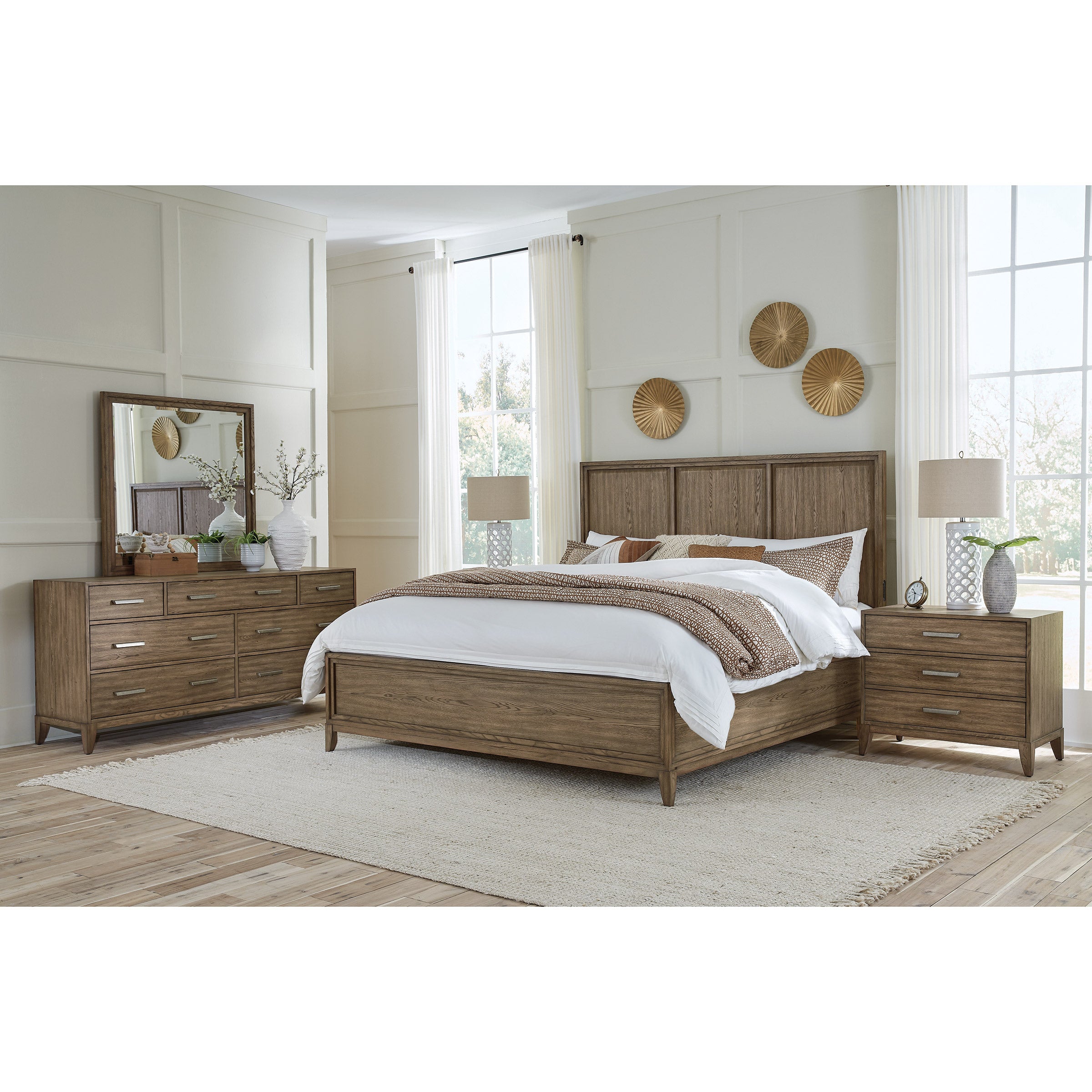Huntlee 5-piece Cal-King Bedroom Set