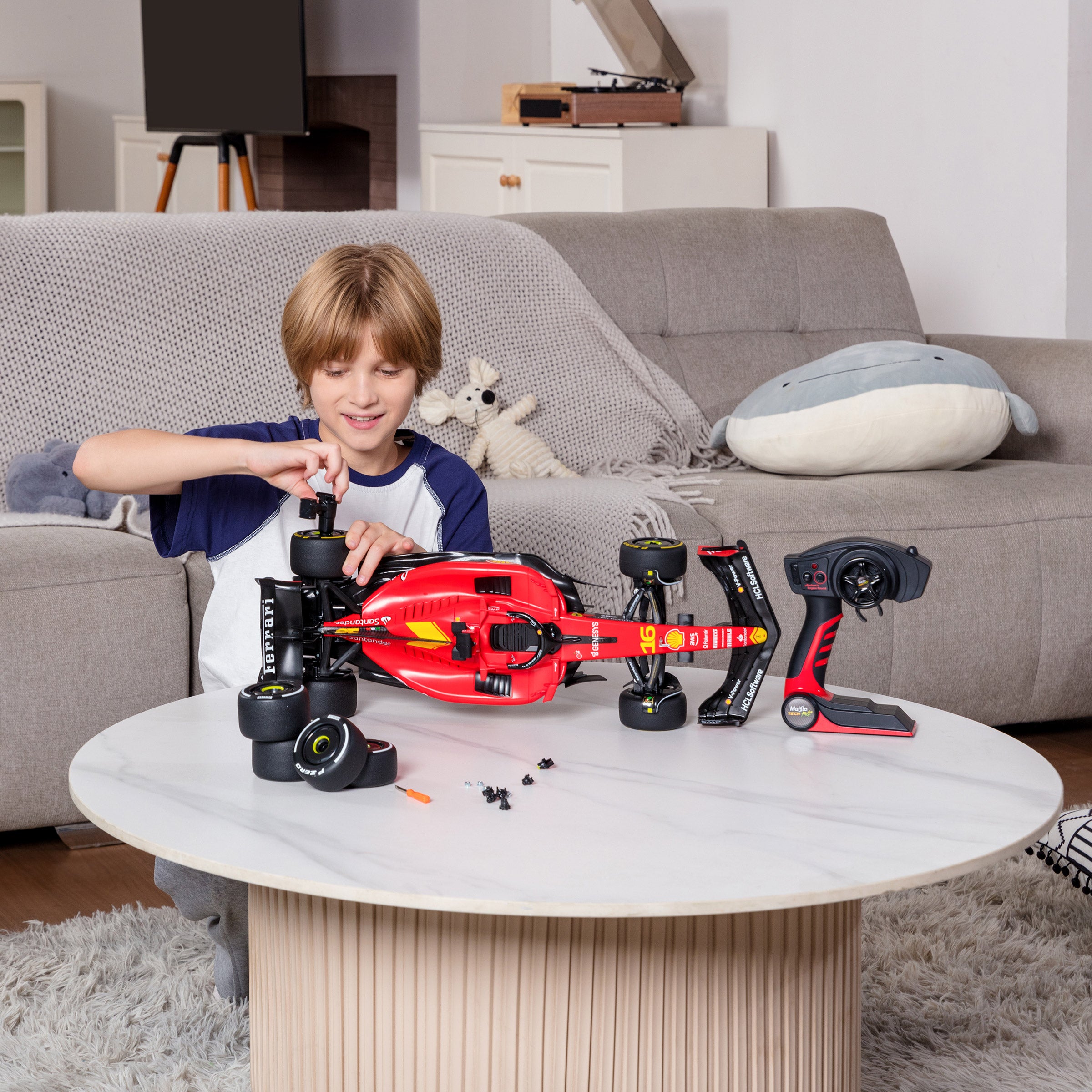 Formula Racing R/C, 1:10 Scale