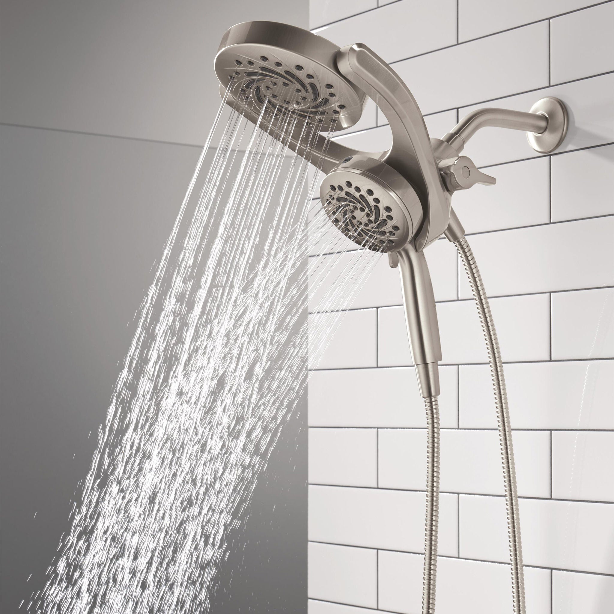 Delta 5-Setting HydroRain with ProClean Hand Shower