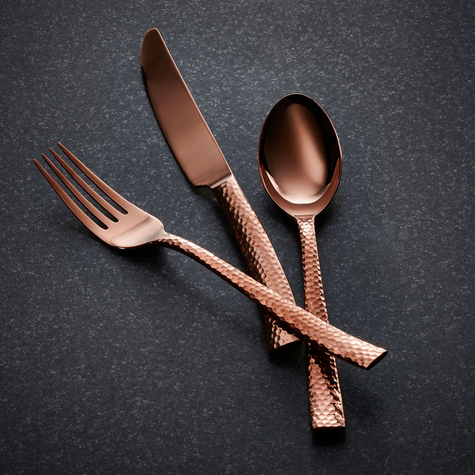 Argent Orfévres Paris Copper 20-piece Hammered Flatware Set