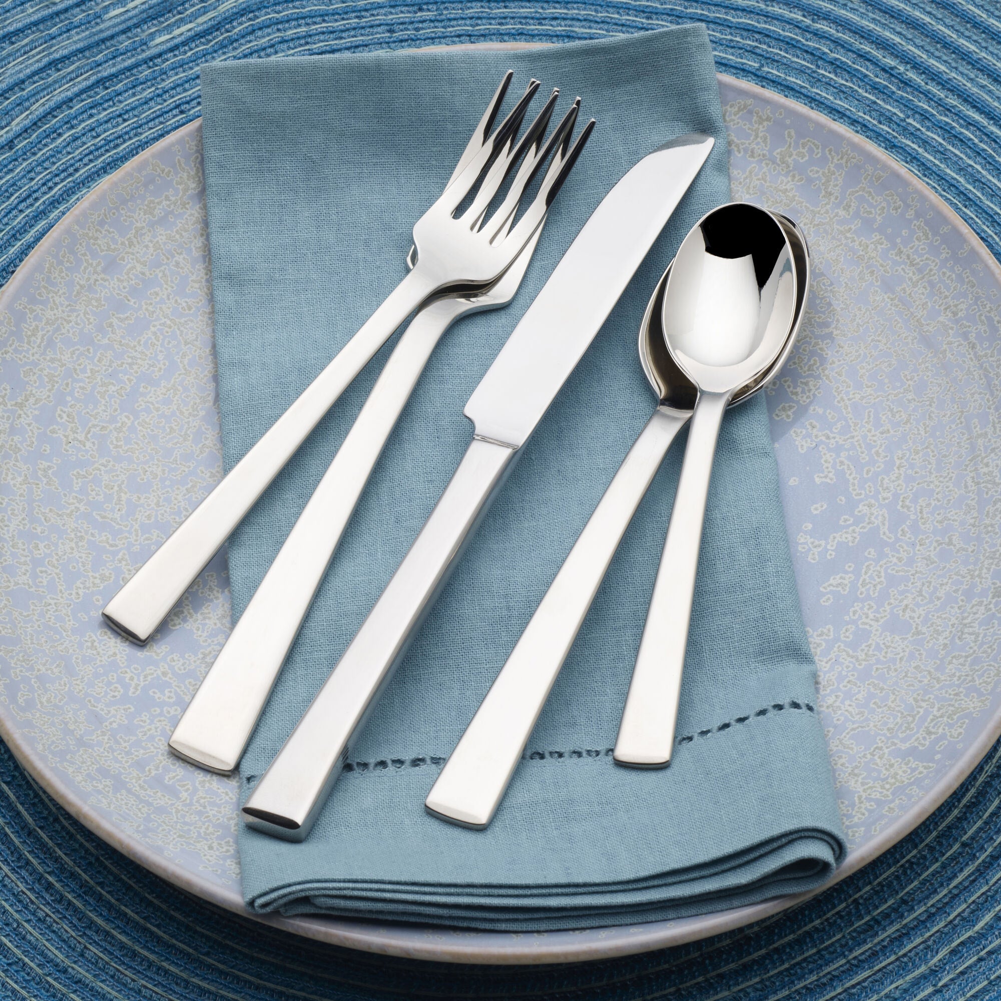 Mikasa York 65-piece Flatware Set