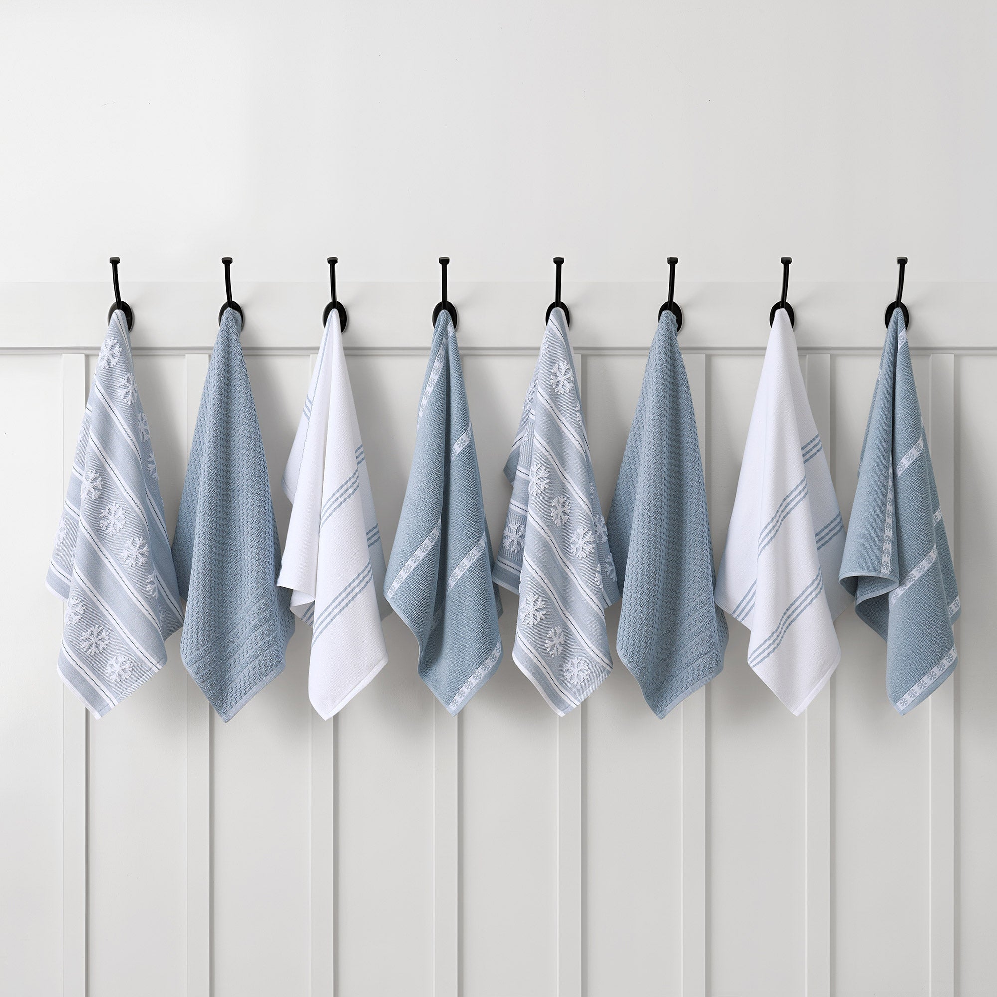 Holiday Kitchen Towels, 8-pack