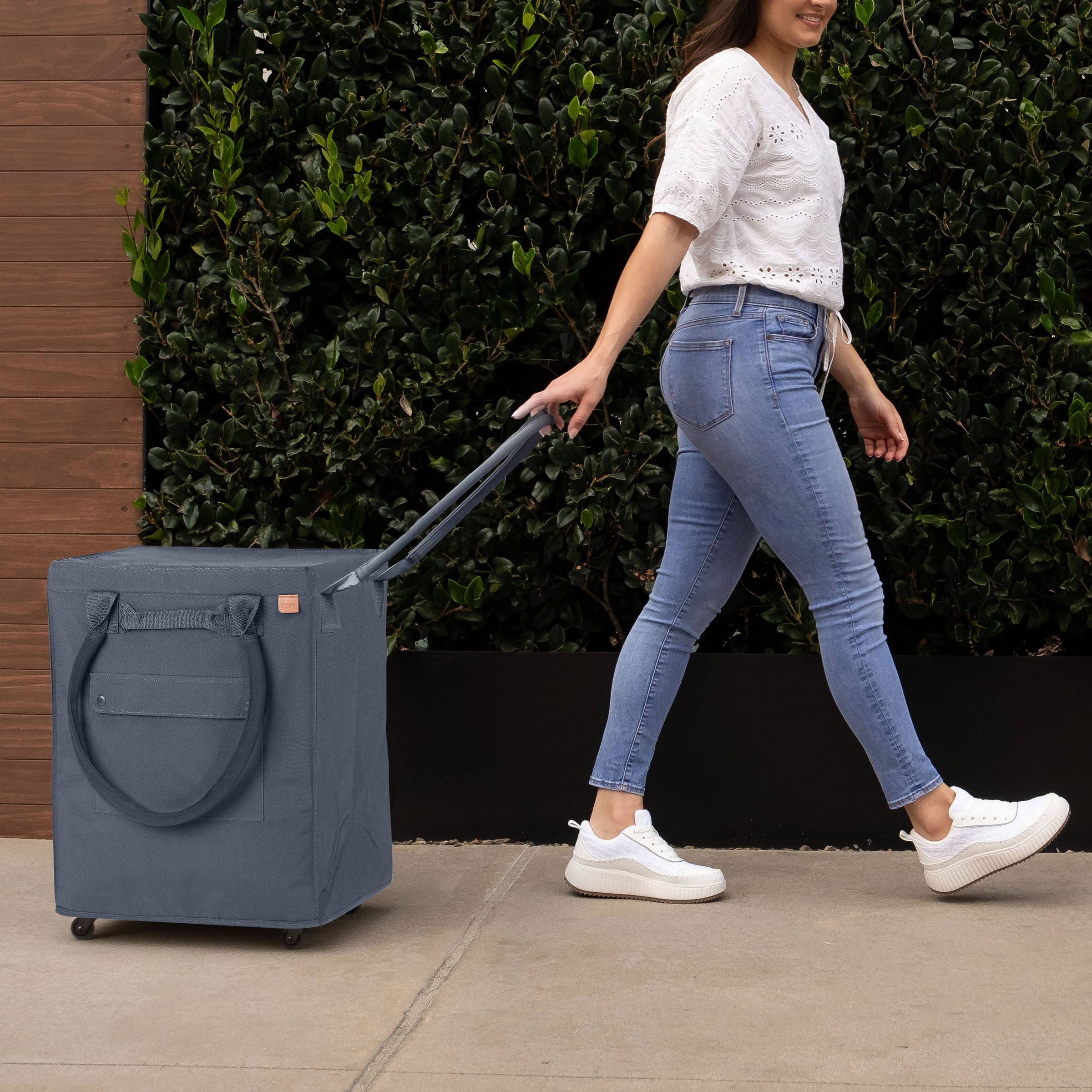 CleverMade Foldable Tote Bag on Wheels