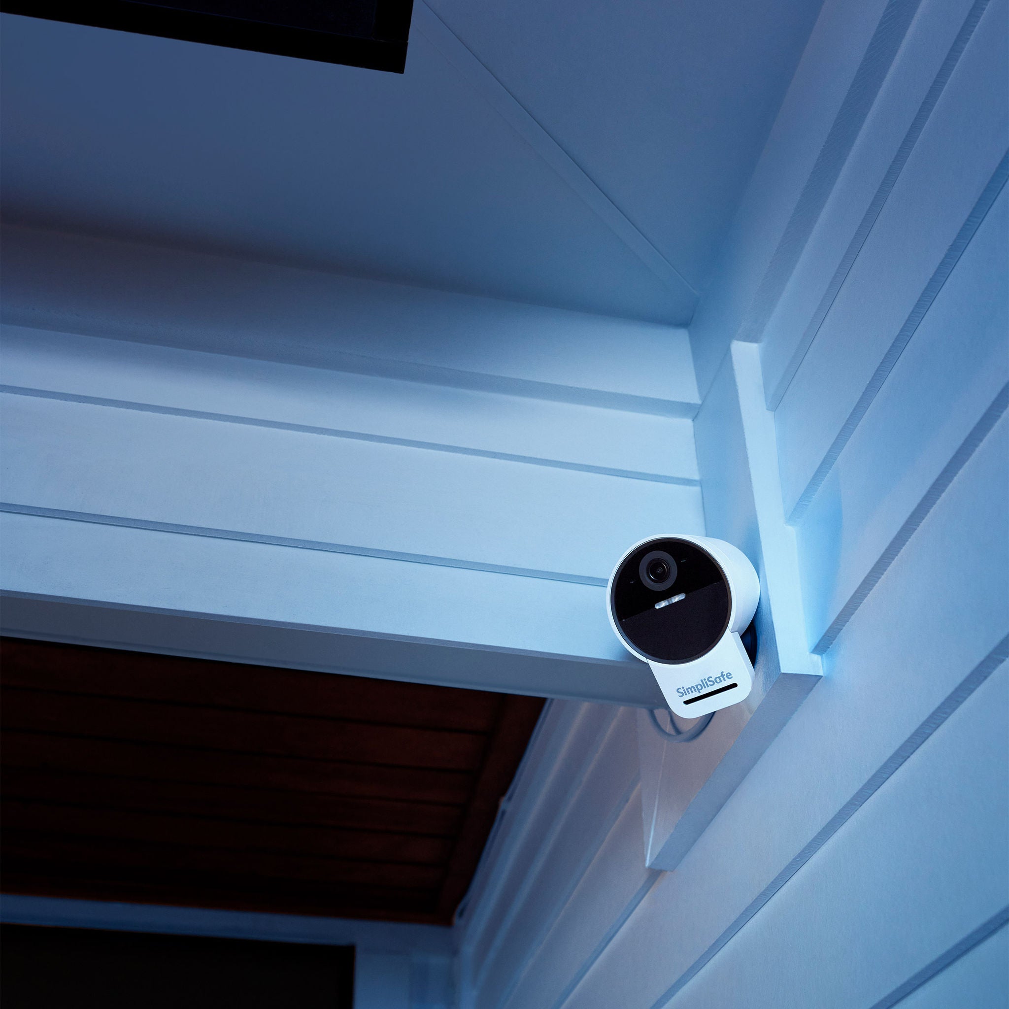 SimpliSafe Security System with Outdoor Camera Series 2, 10-piece