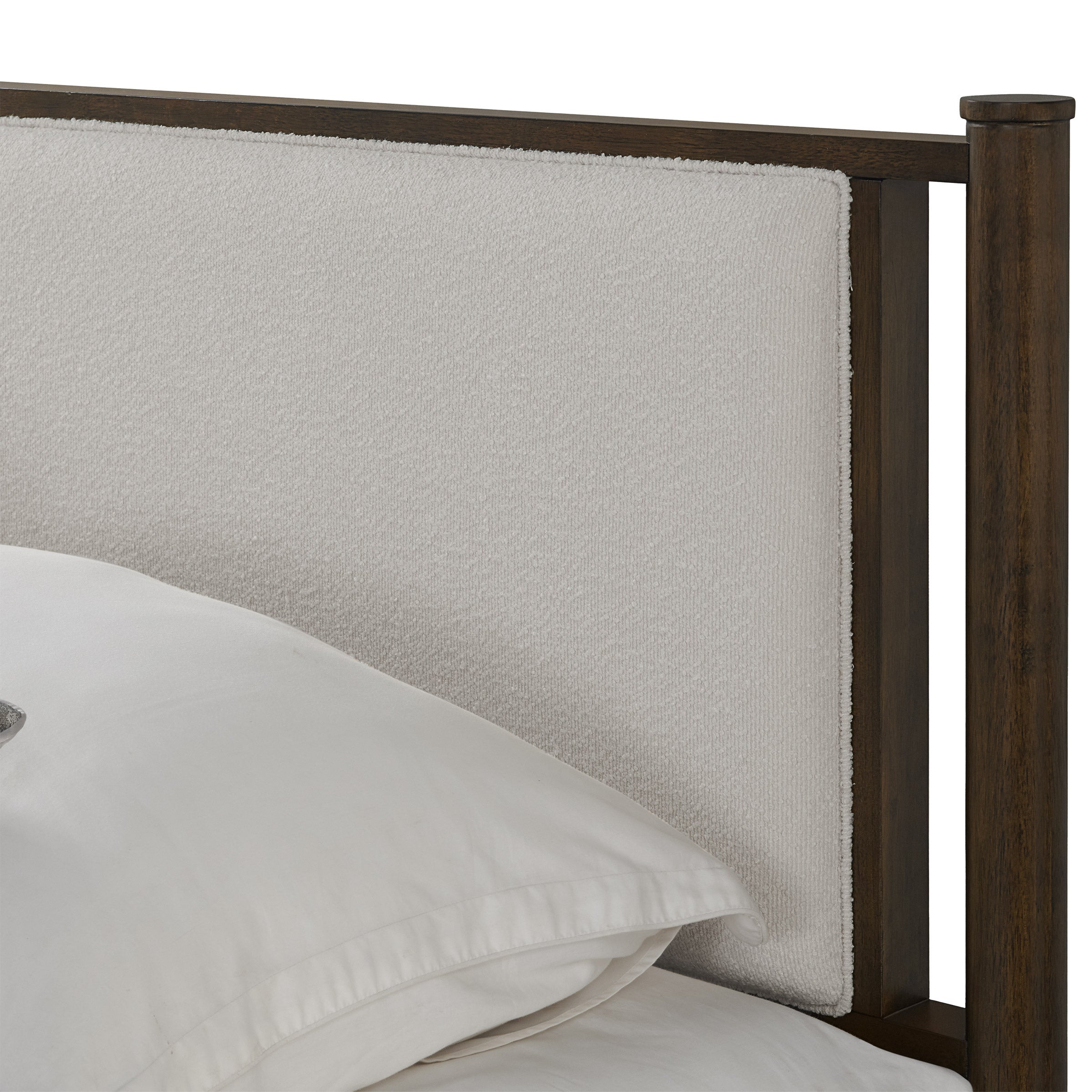 Millbrook Bed