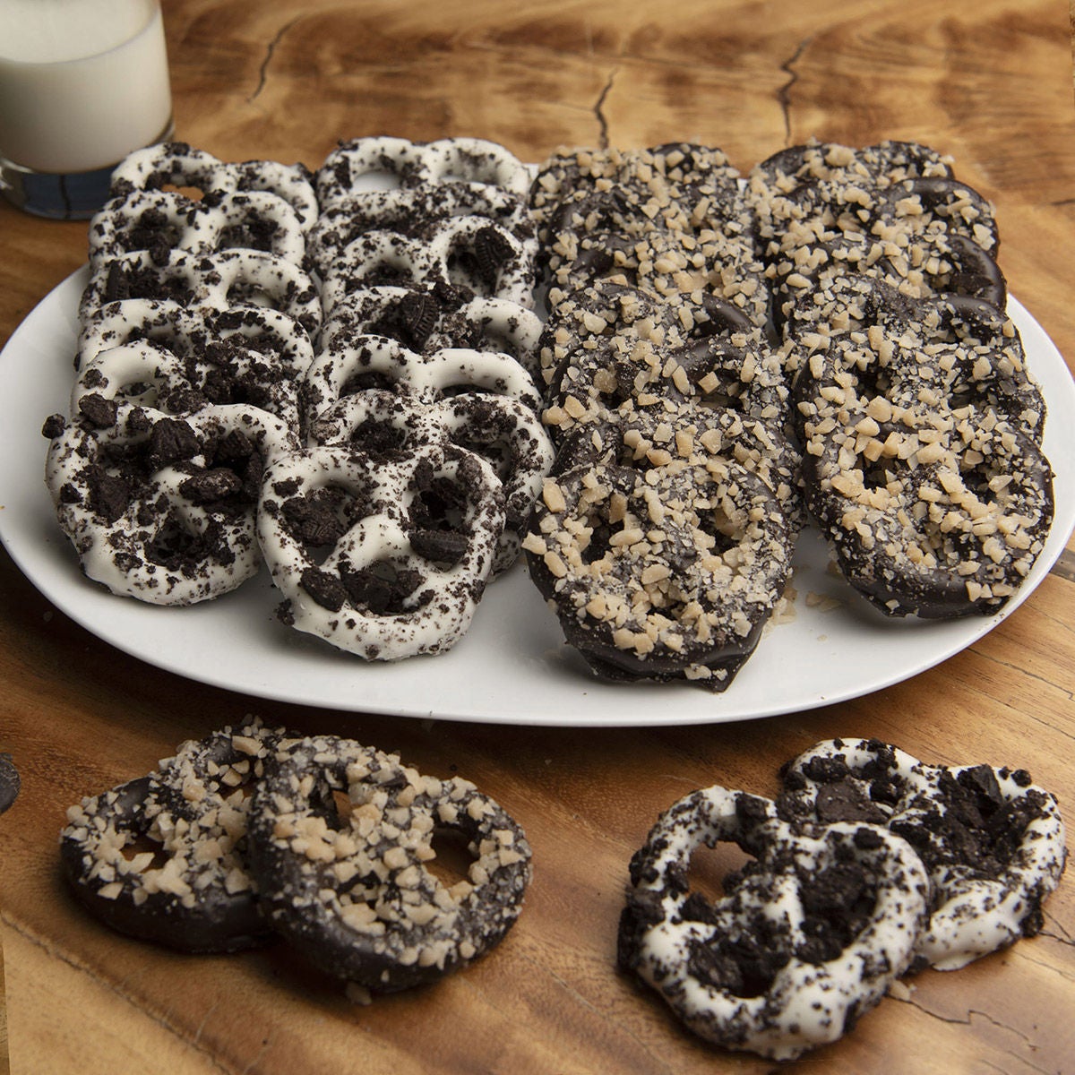 Sweet Penny Toffee and Cookies N' Creme Pretzel Assortment, 64 oz, 60-count