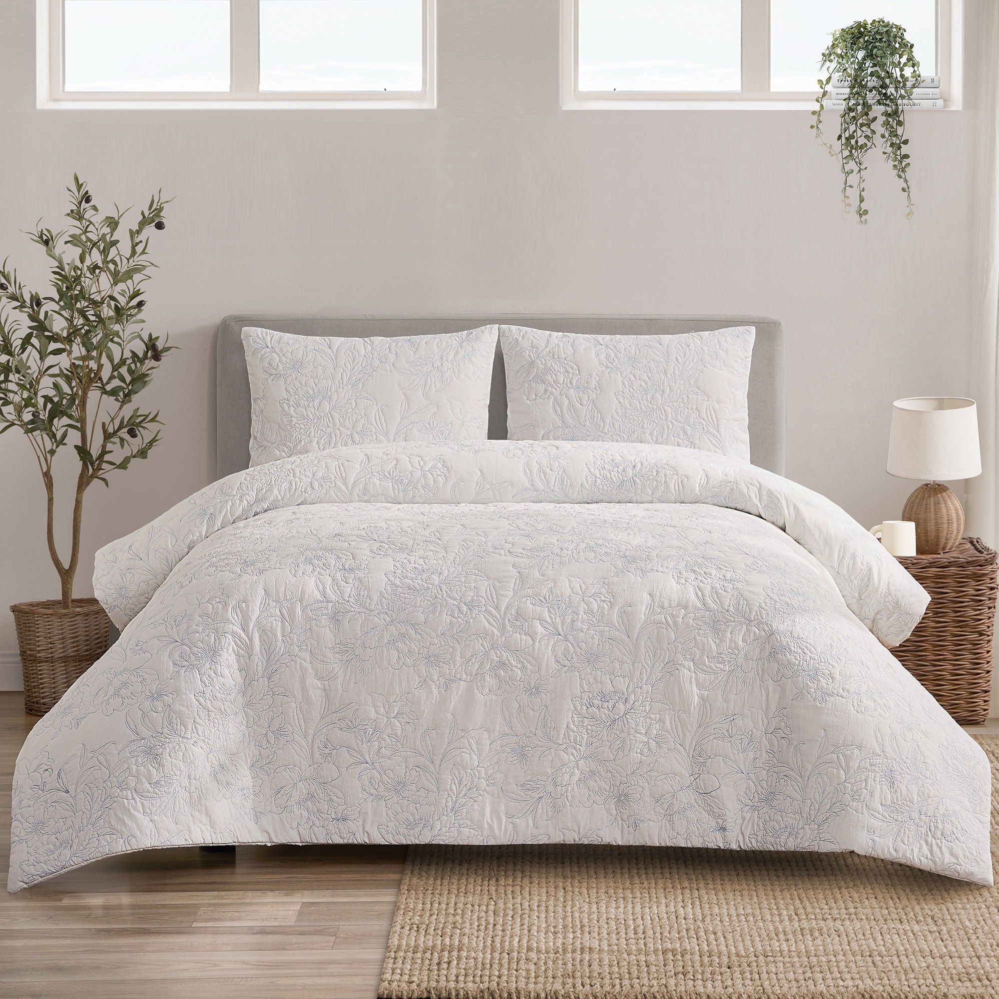 Blossom & Stitch Whitney 3-piece Comforter Set