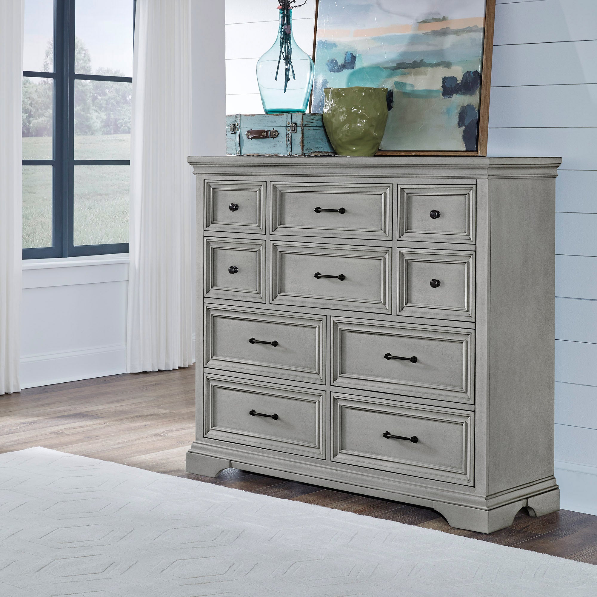 West Gate 10 Drawer Chest