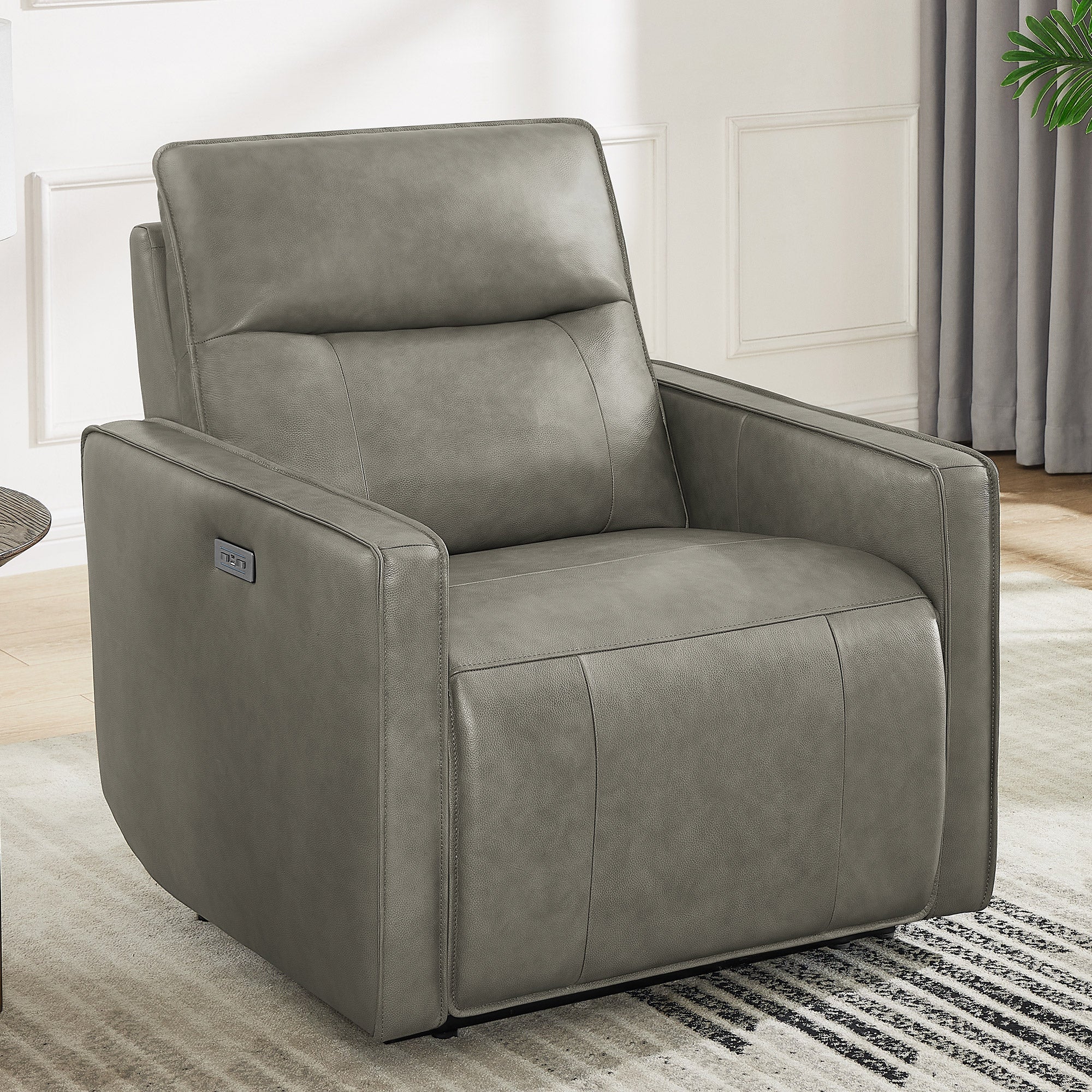 Henredon Keira Leather Zero Gravity Recliner