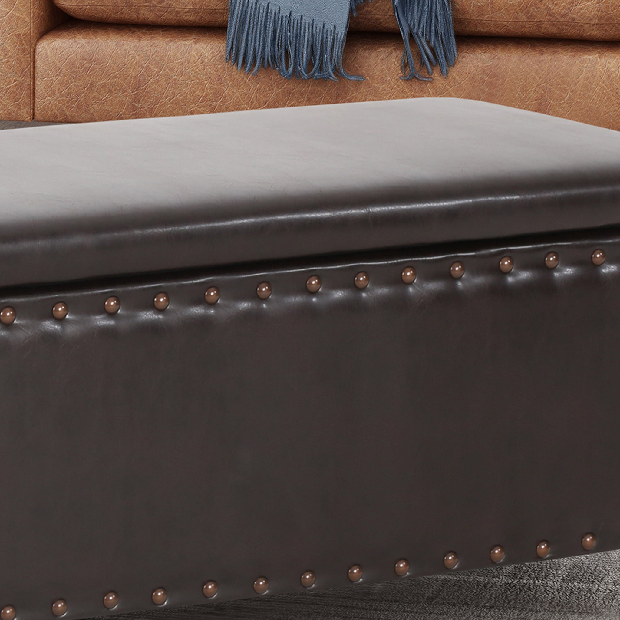 Iris Storage Bench