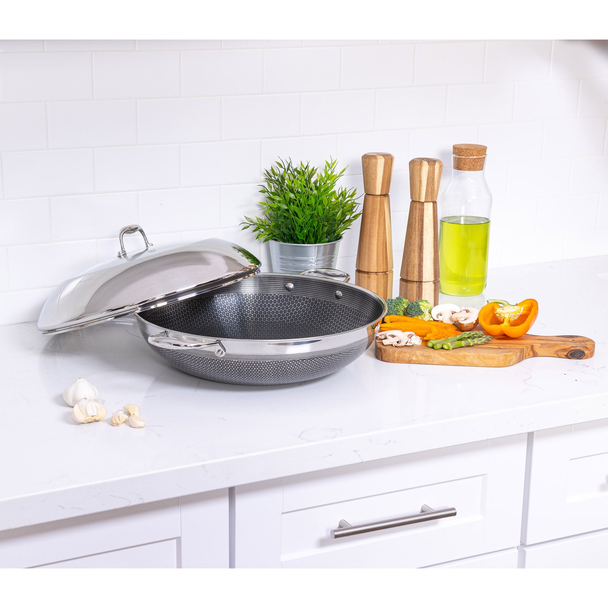 HexClad Hybrid 14" Wok with Lid