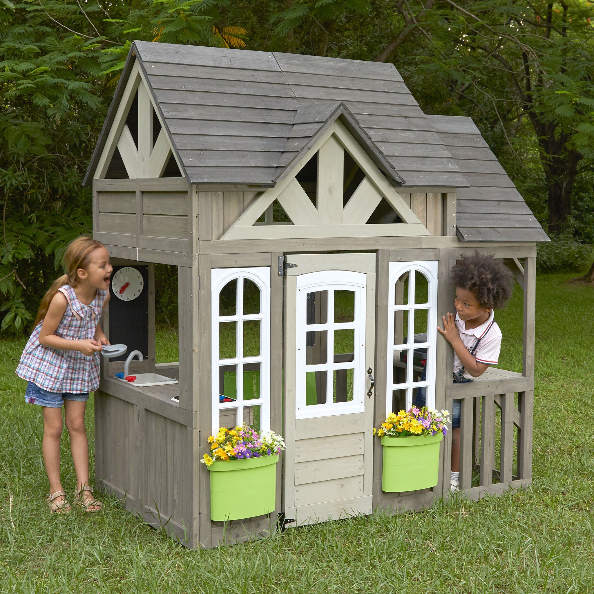 Cedar Summit by Kidkraft Scenic View Playhouse