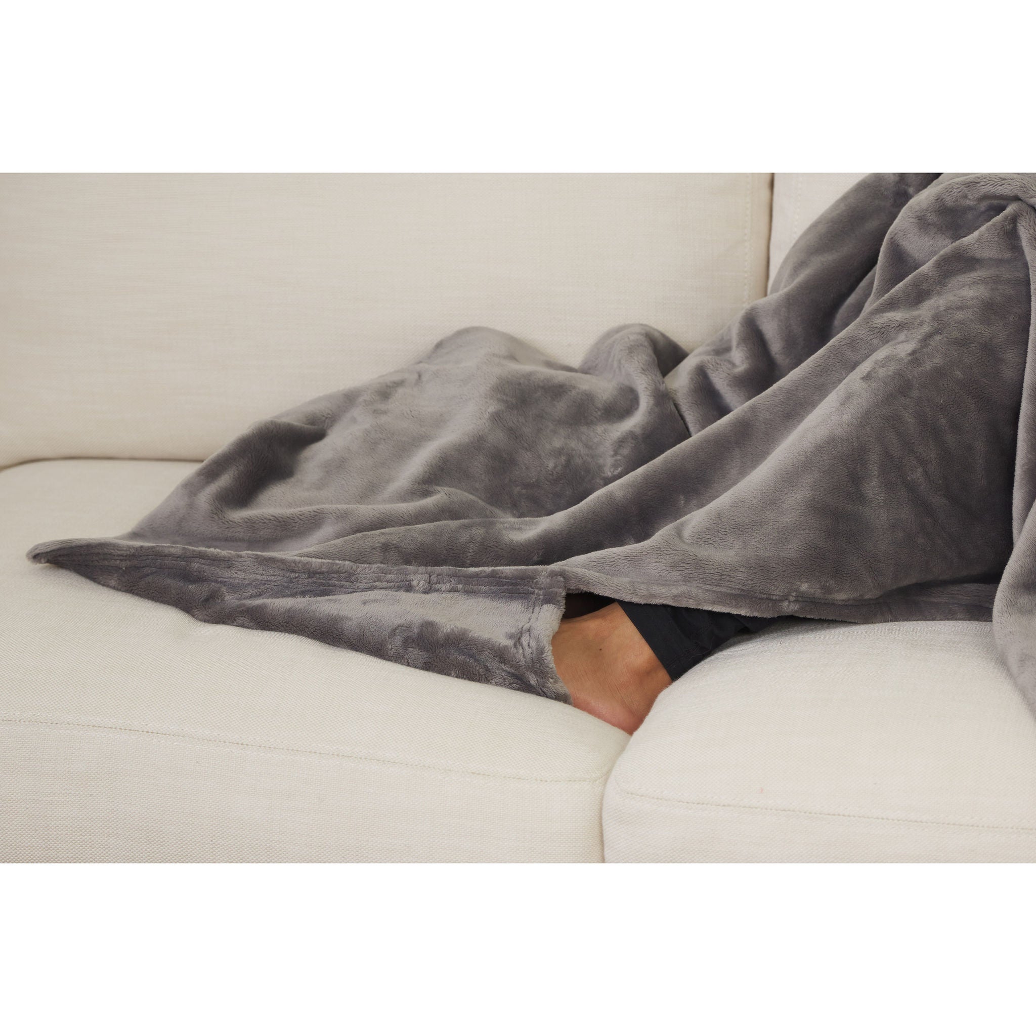 Flora Nikrooz Plush Throw with Foot Pocket