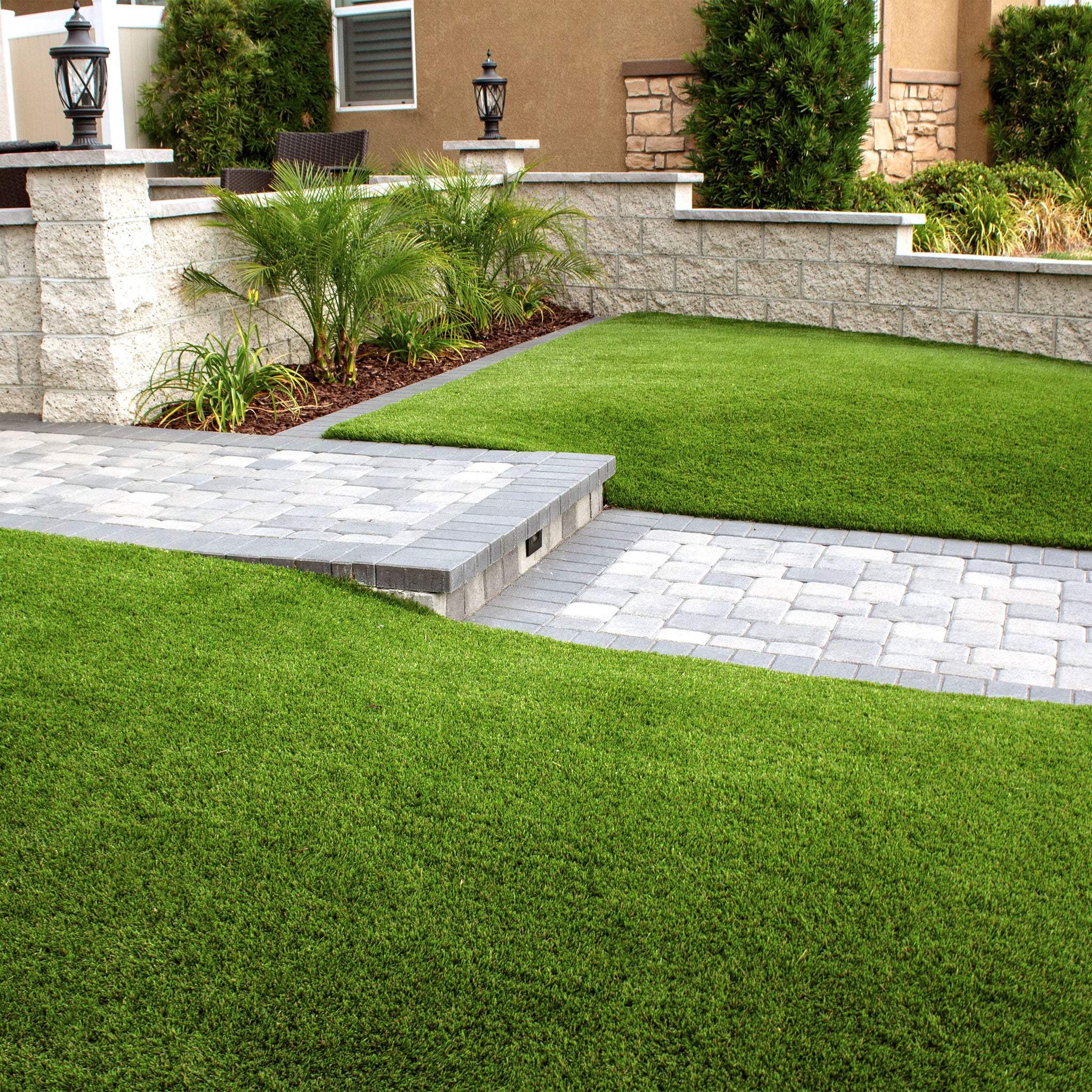 PreGra 62 oz Select Artificial Turf