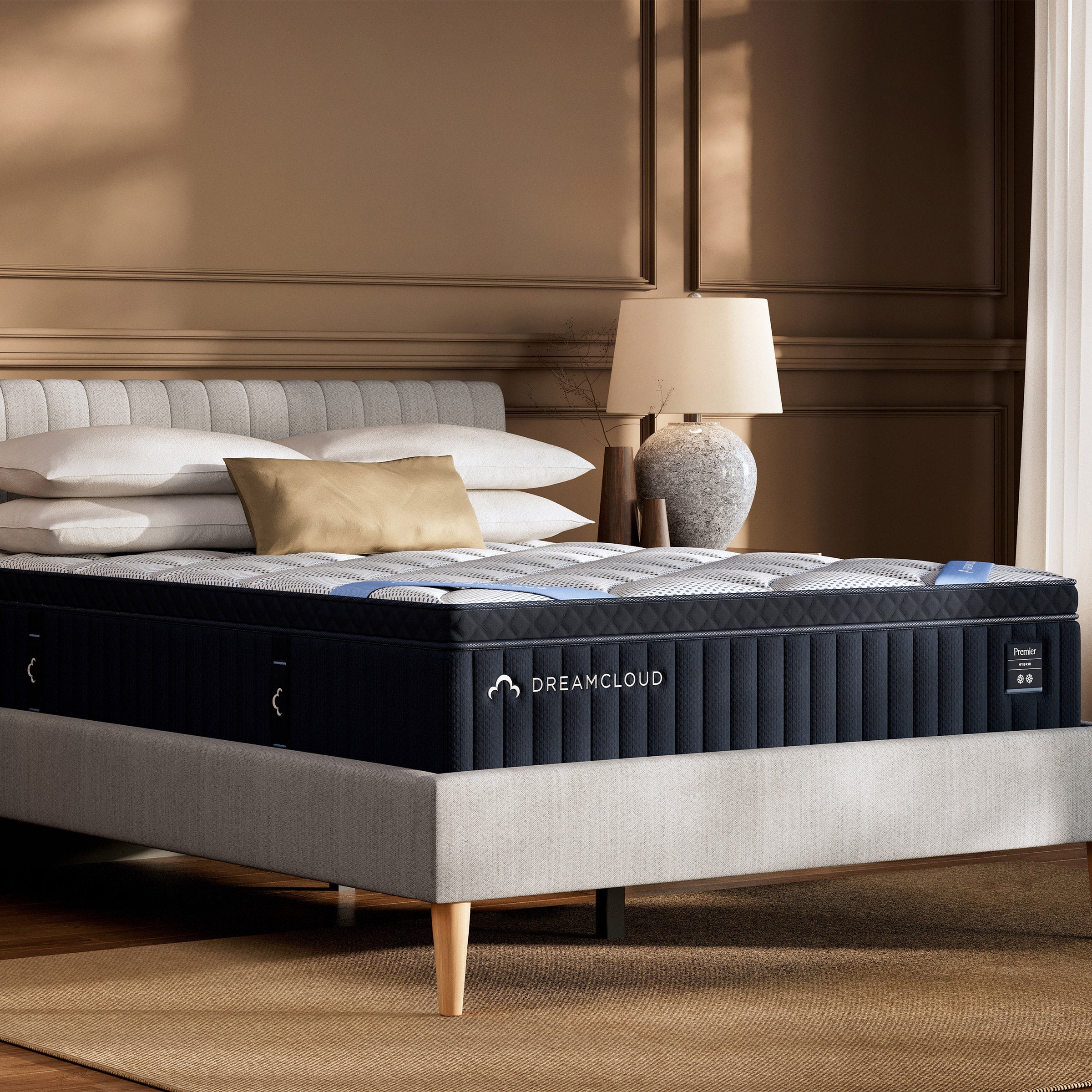 DreamCloud Premier 13" Hybrid Mattress