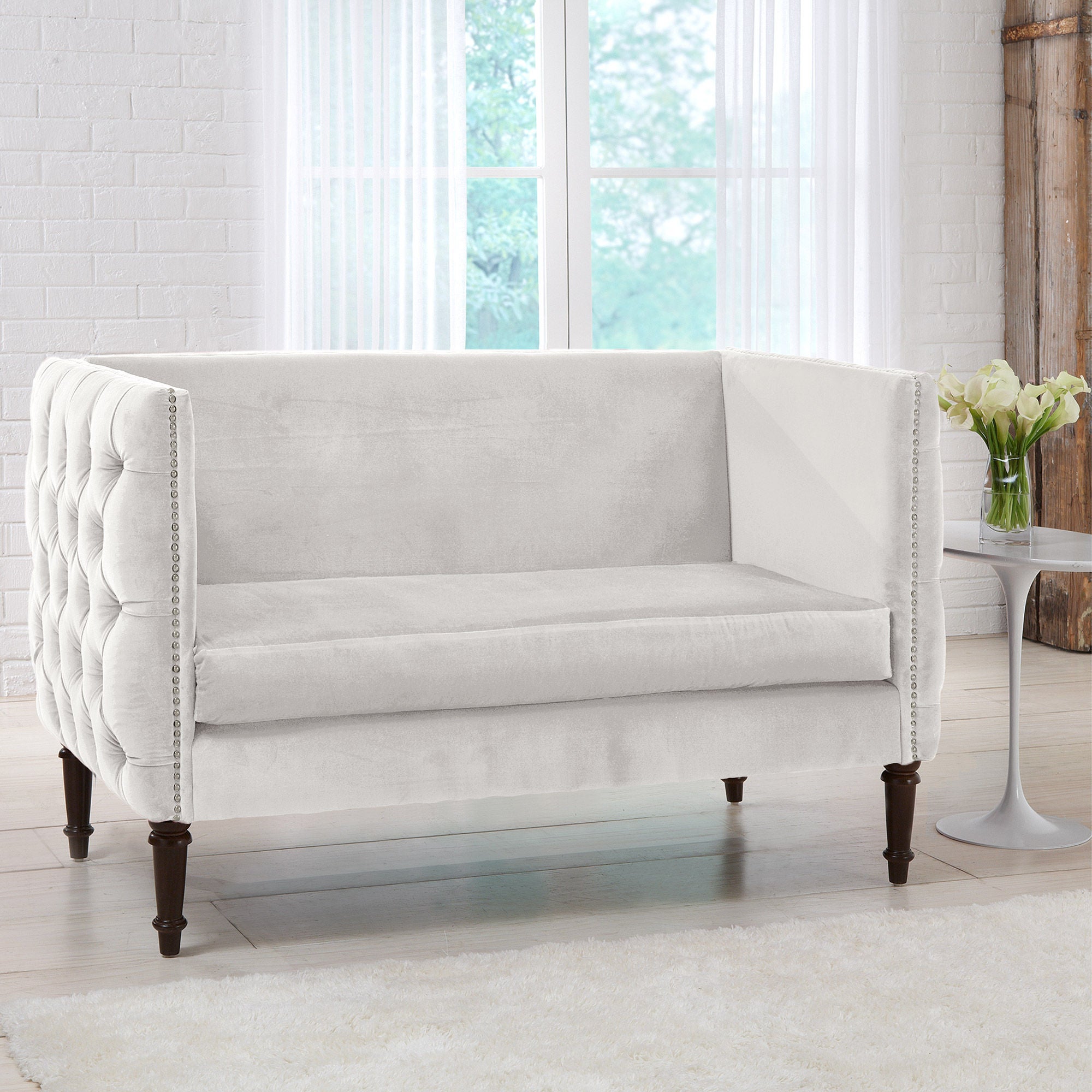 Addison Tufted Nail Button Settee in Snow