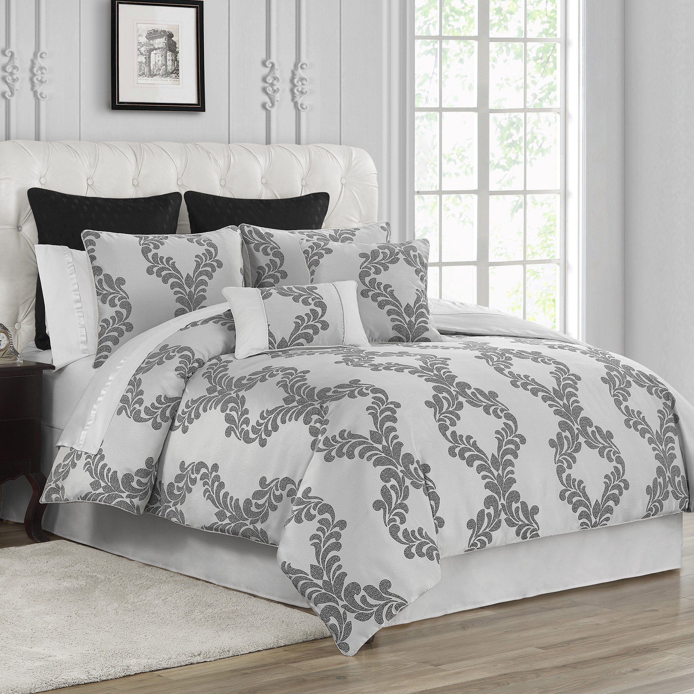 Waterford Fine Linens 8-piece Comforter Set, Omala