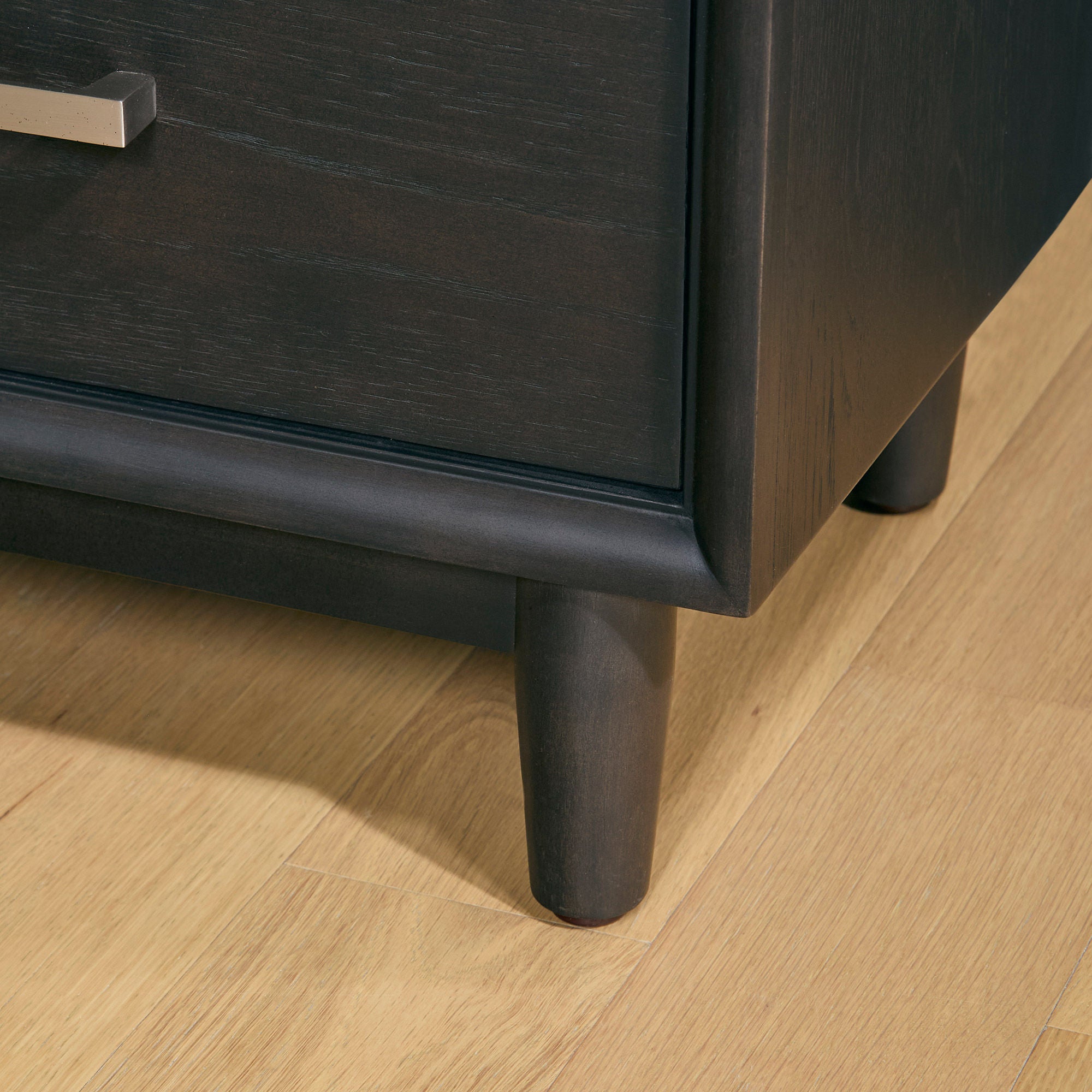 Redmond 2-Drawer Nightstand