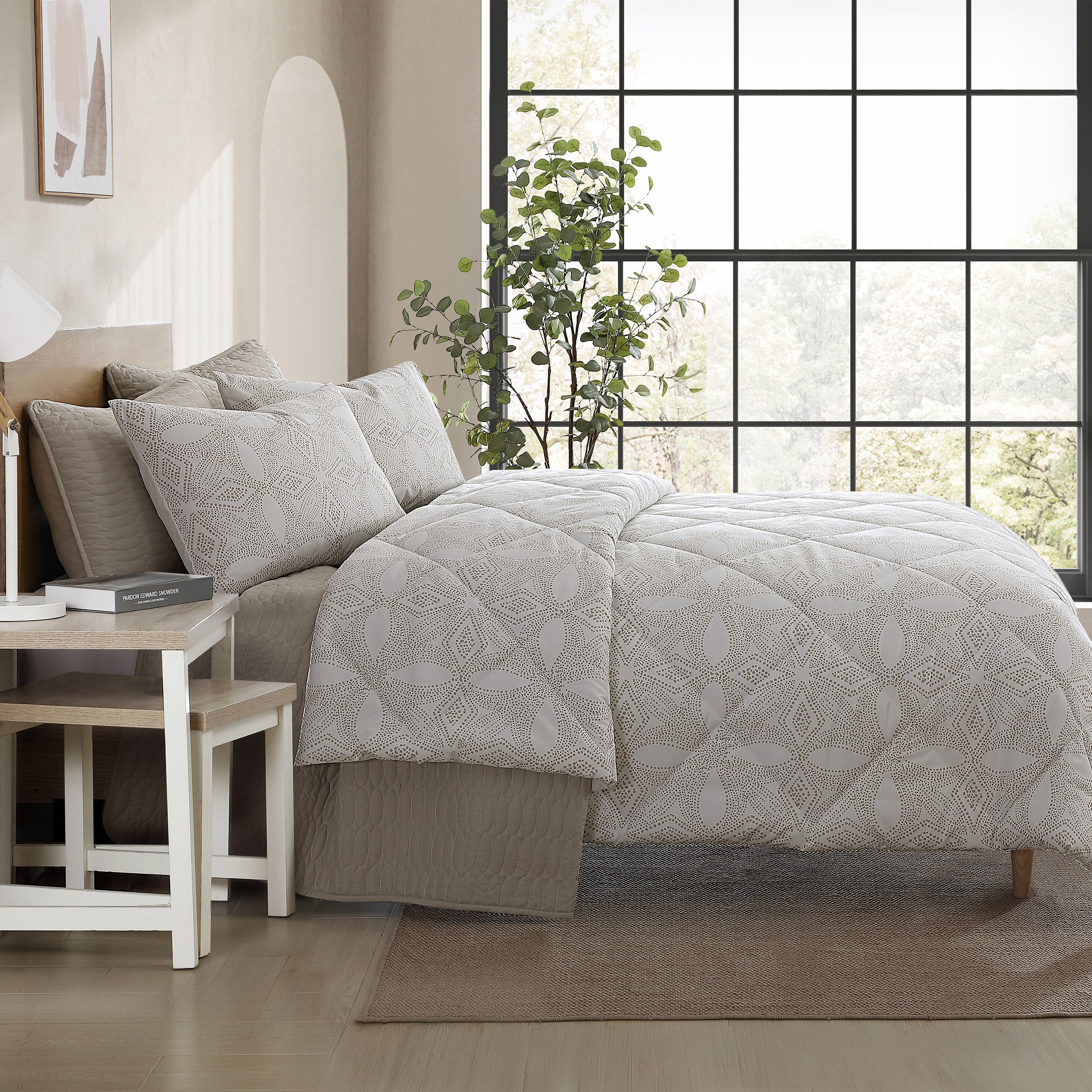 Jennifer Adams Eternal 6-piece Comforter Set, Belmont