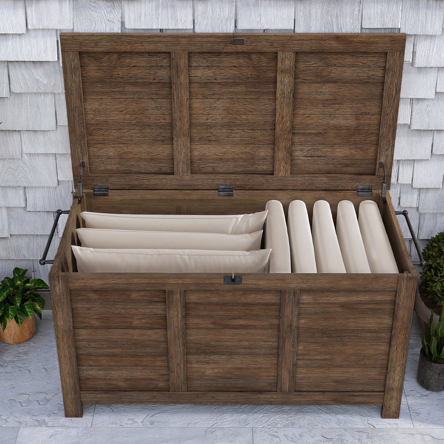 Pike & Main Deck Box