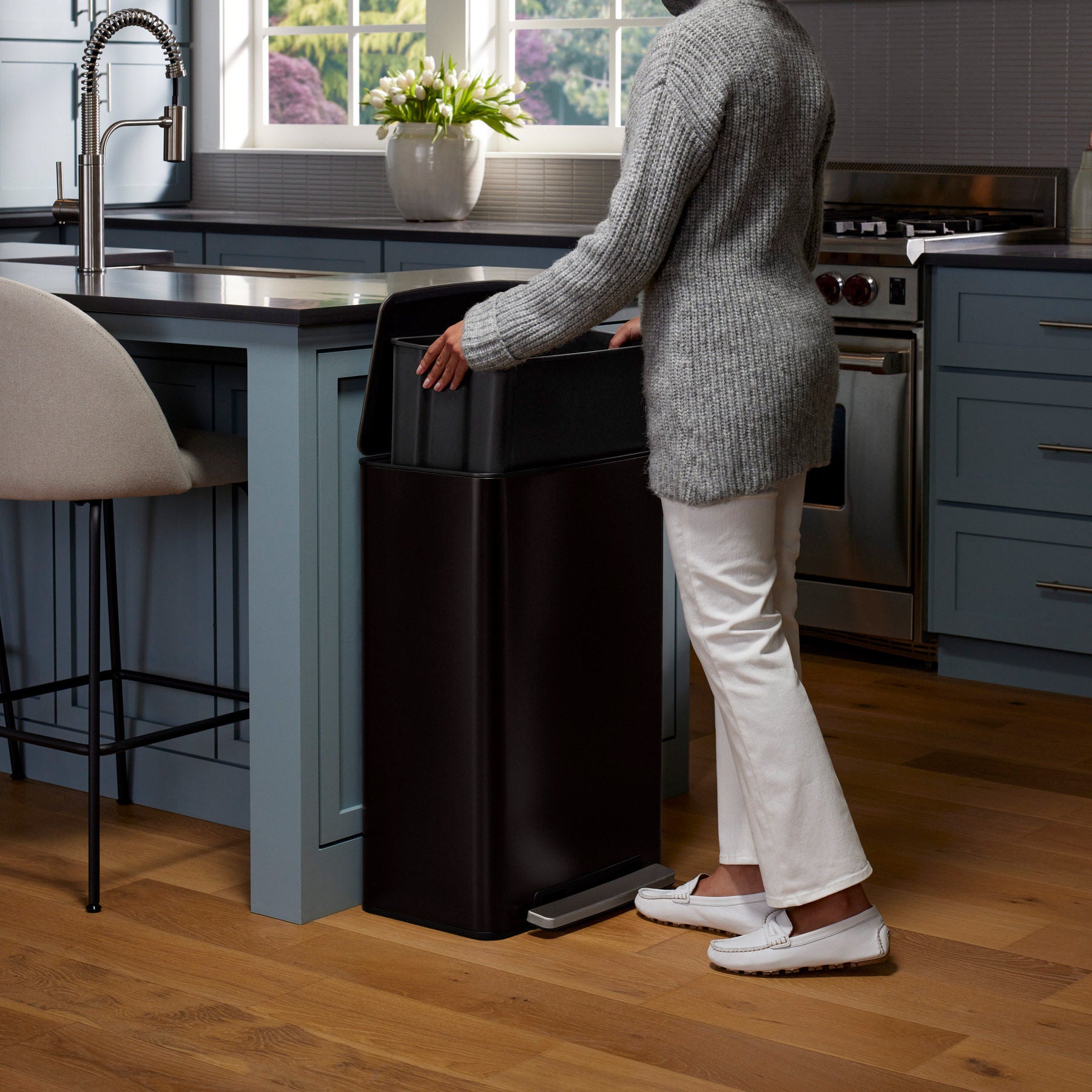 Kohler 47L Step Trash Can