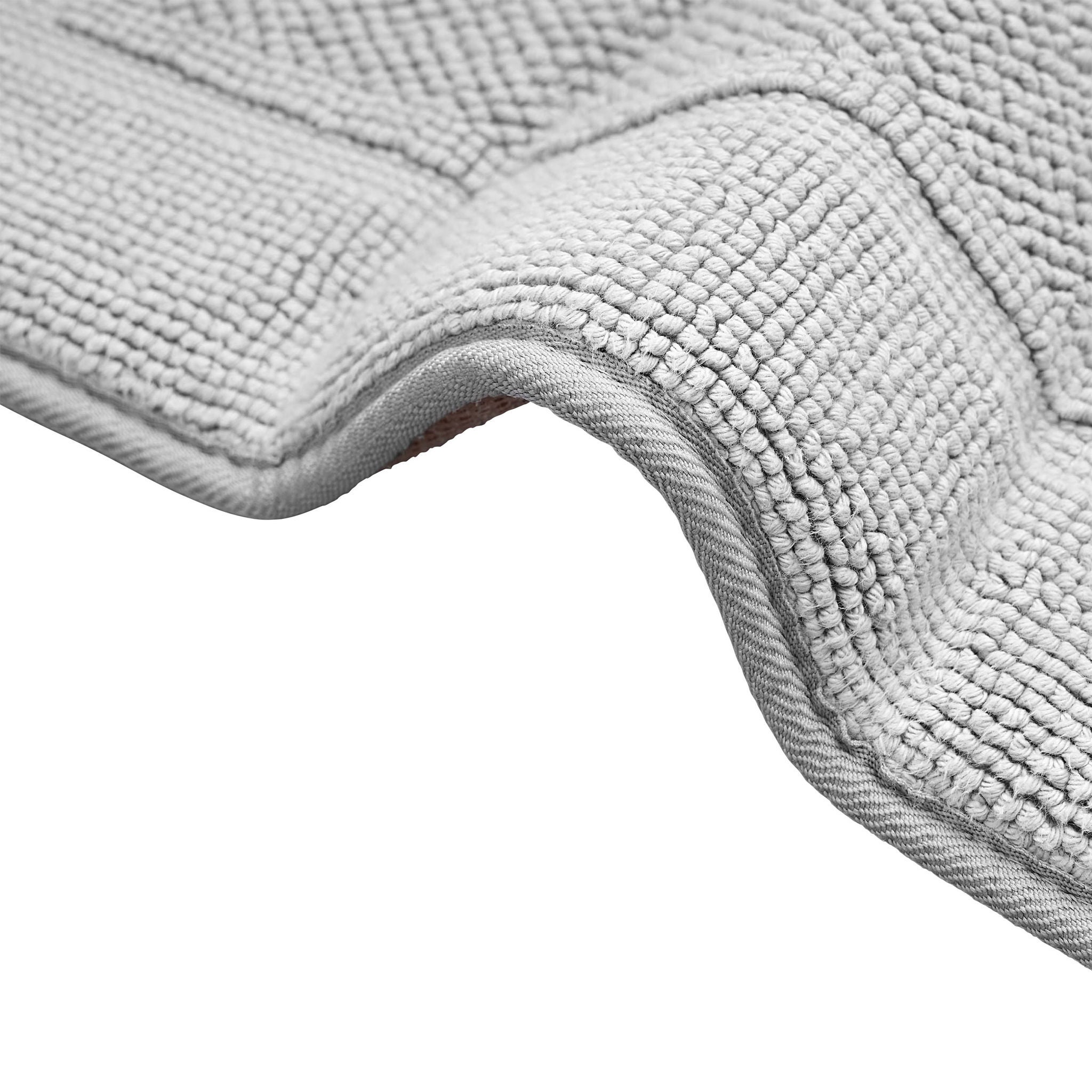 Beaded Memory Foam Bath Mat