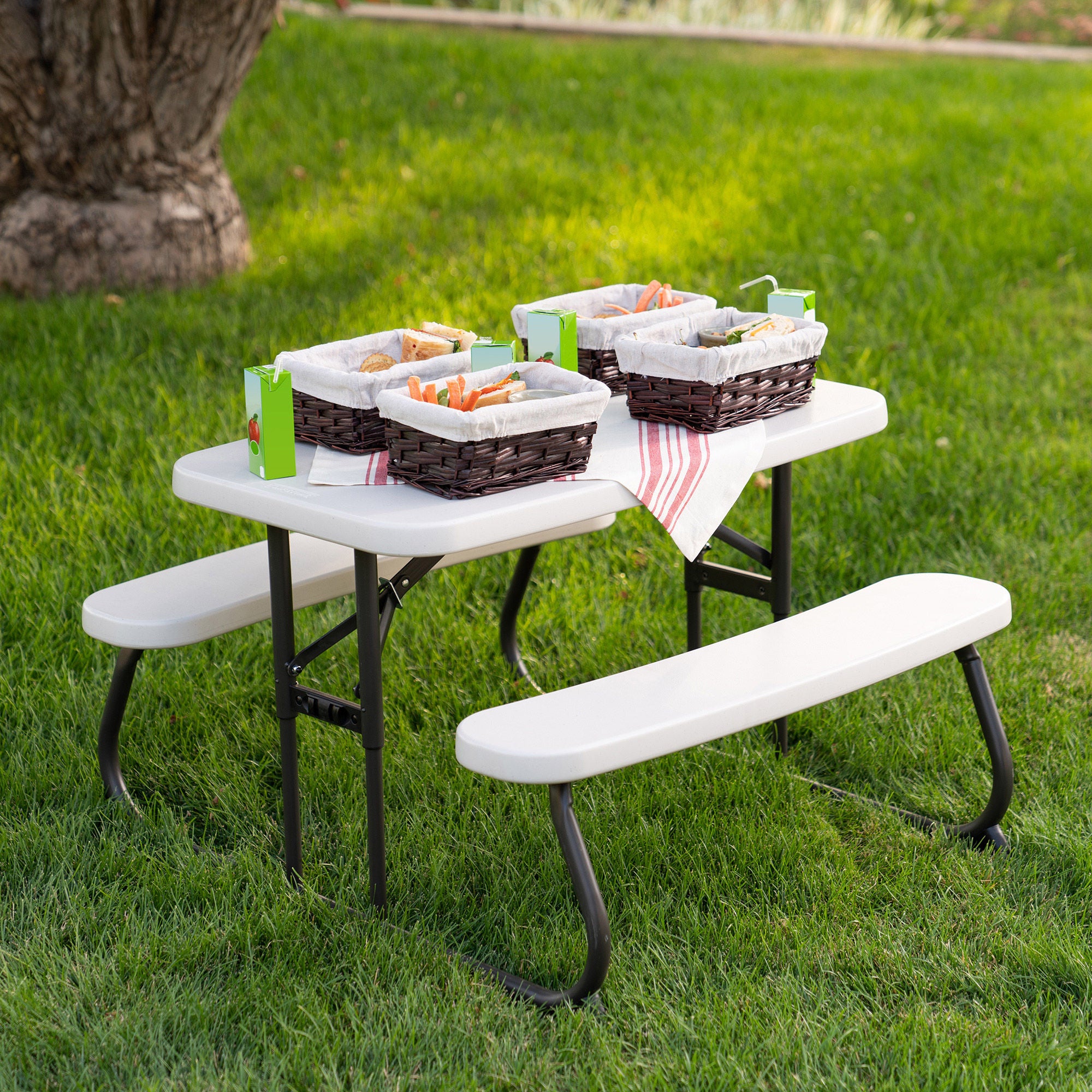 Lifetime Kids Picnic Table