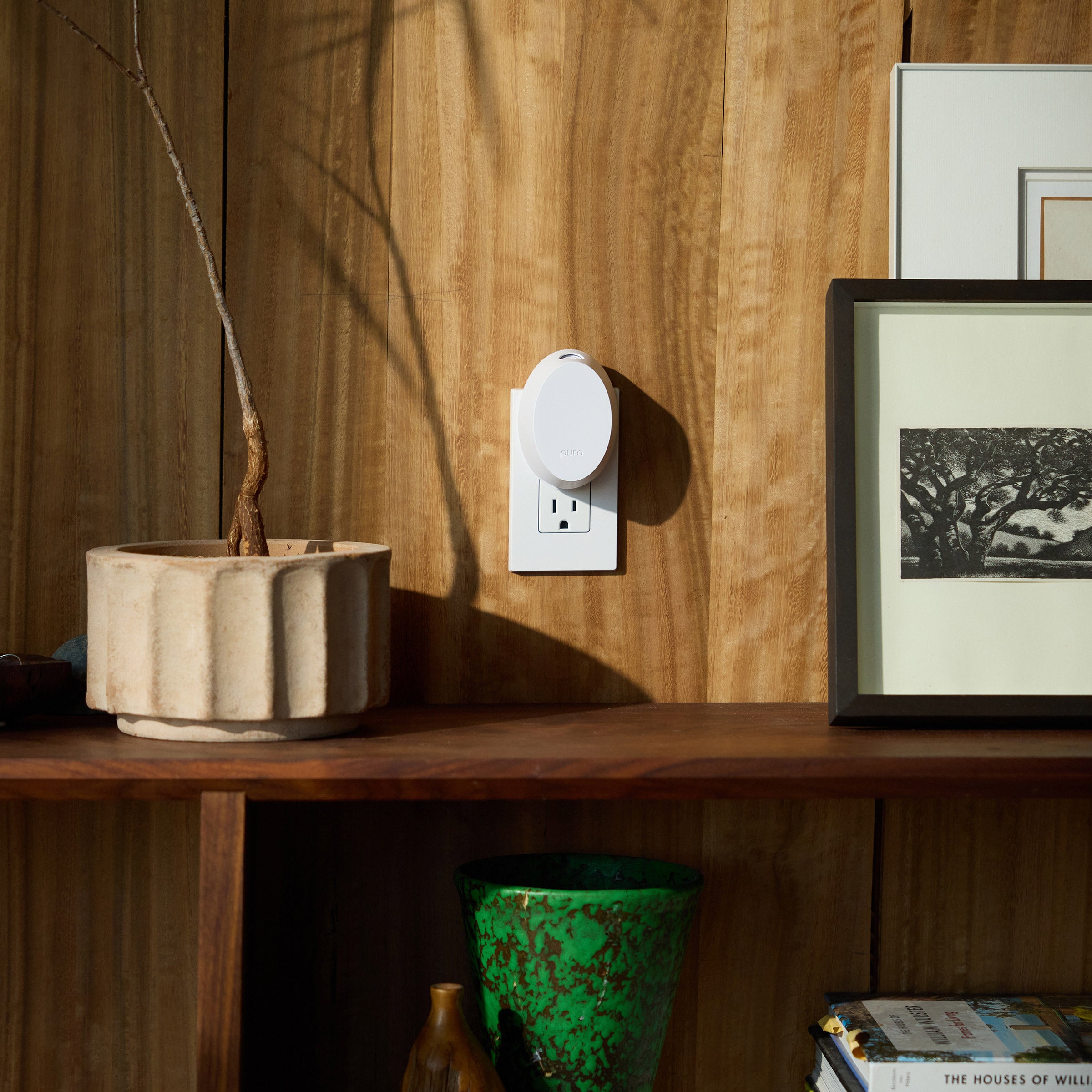 Pura Smart Fragrance Diffuser Home Bundle