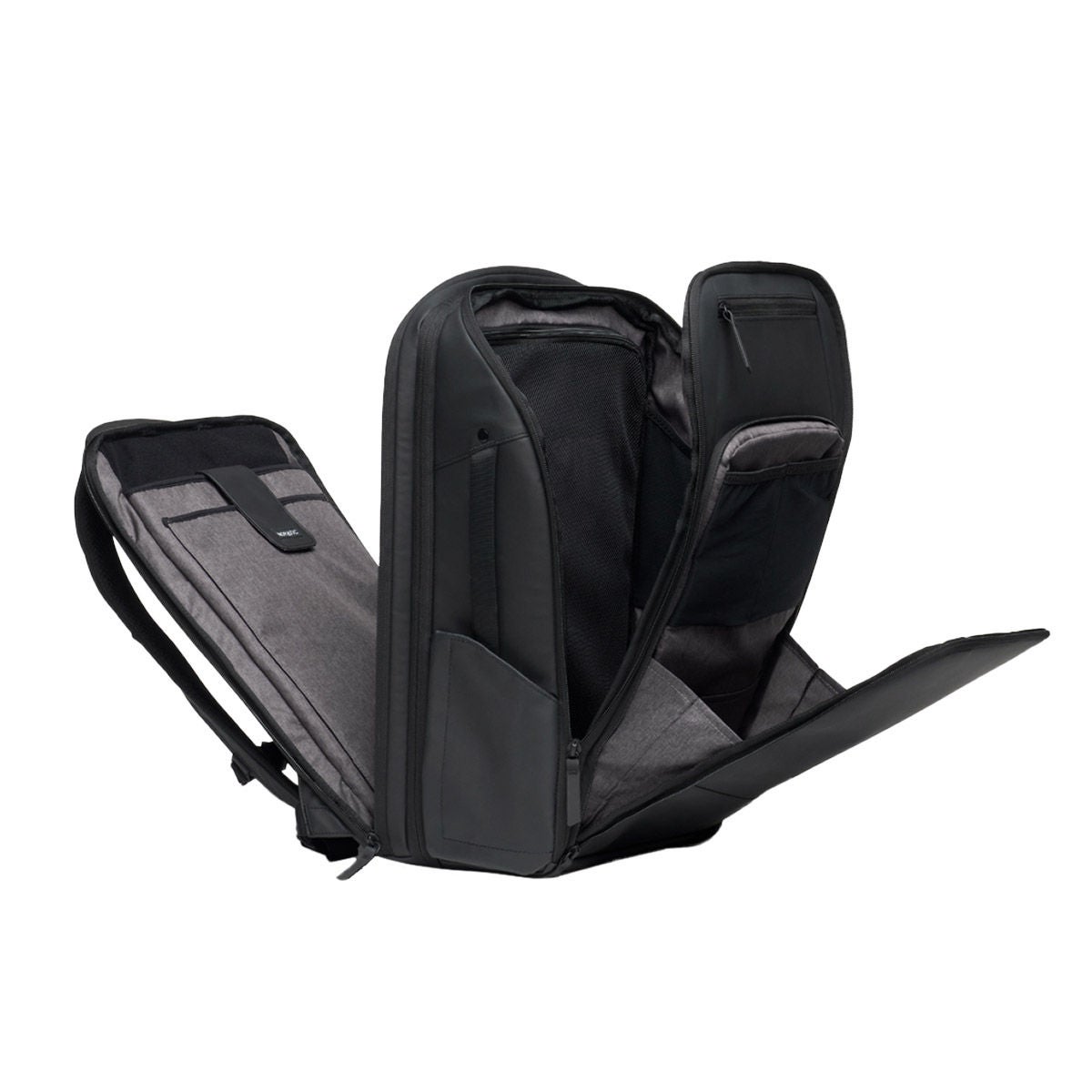 NOMATIC Essential Travel Pack 20L-30L