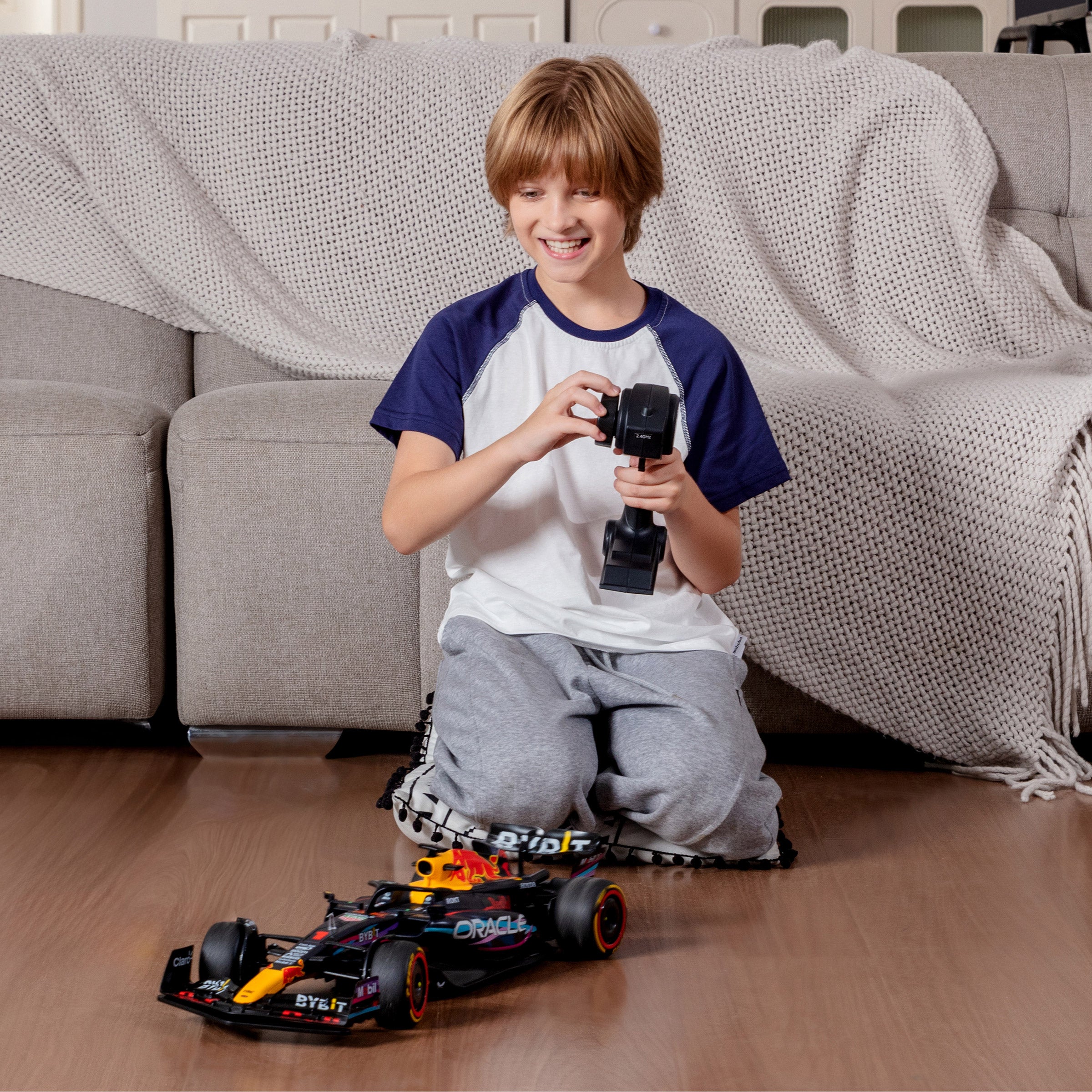 Formula Racing R/C, 1:10 Scale
