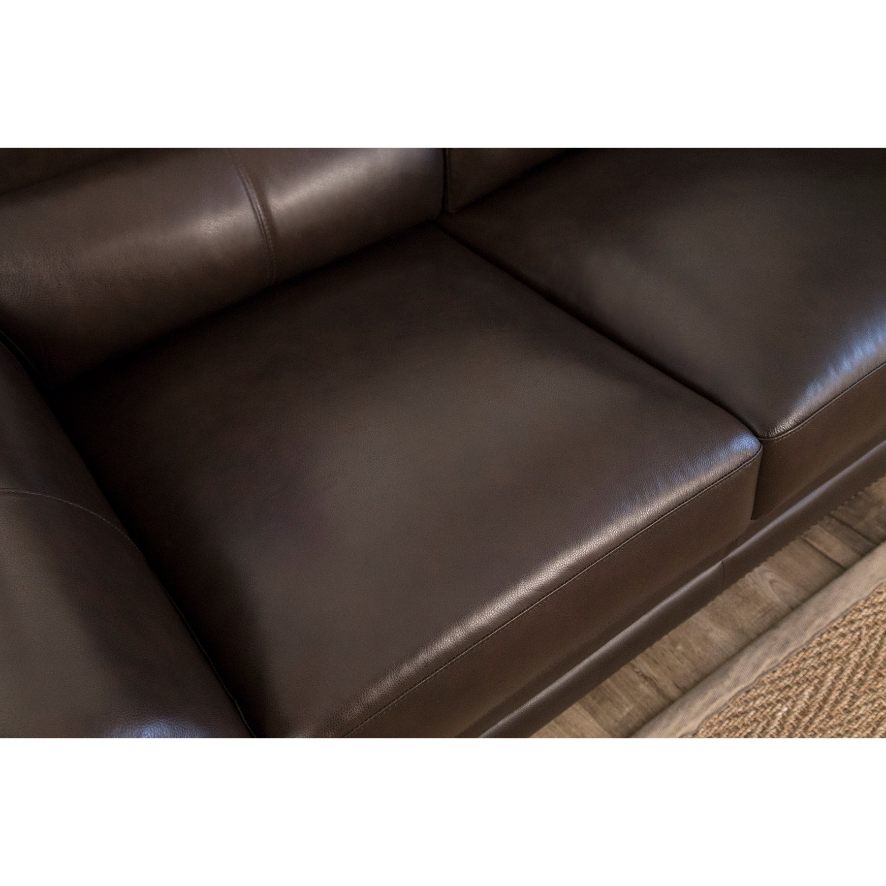 Belcaro Loveseat