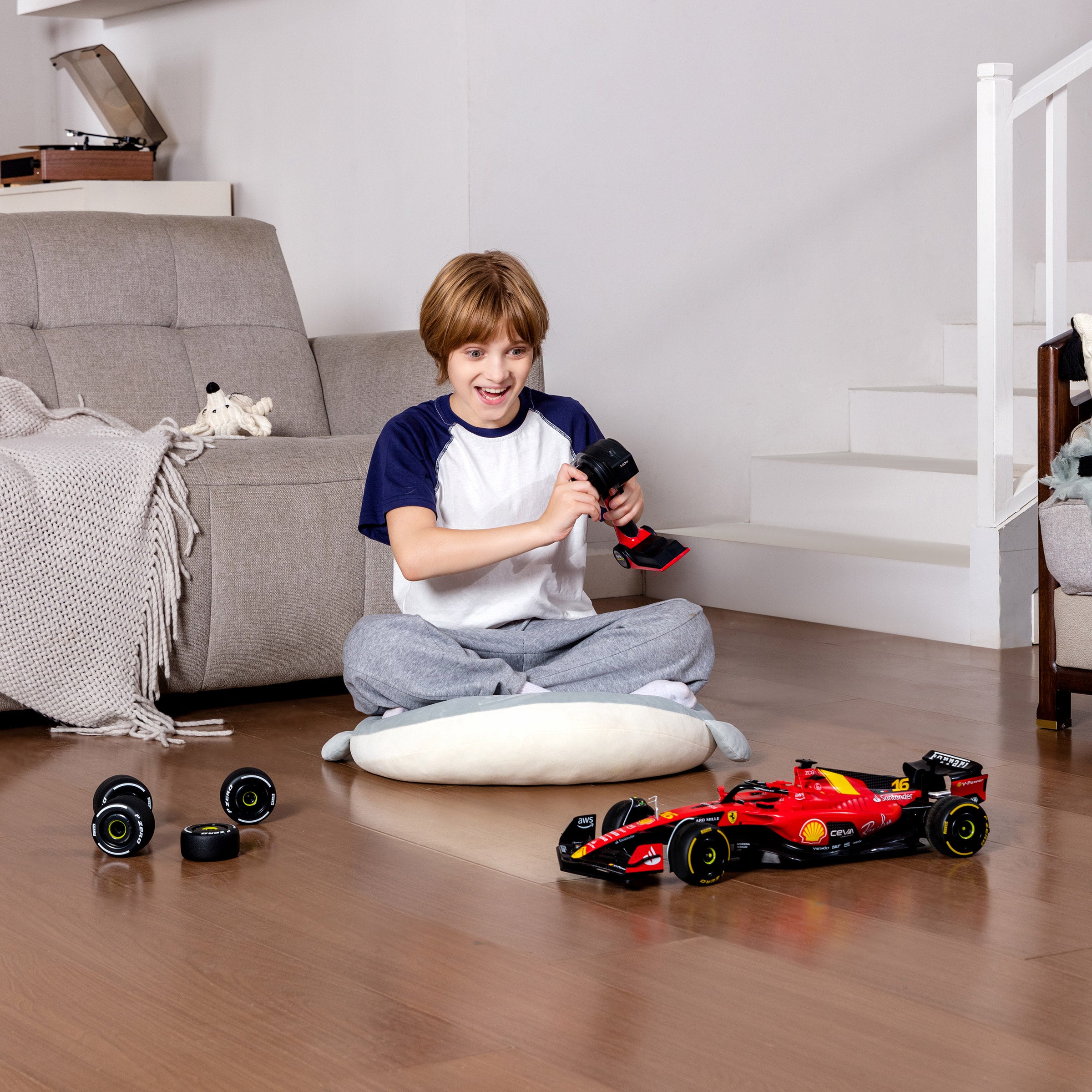 Formula Racing R/C, 1:10 Scale