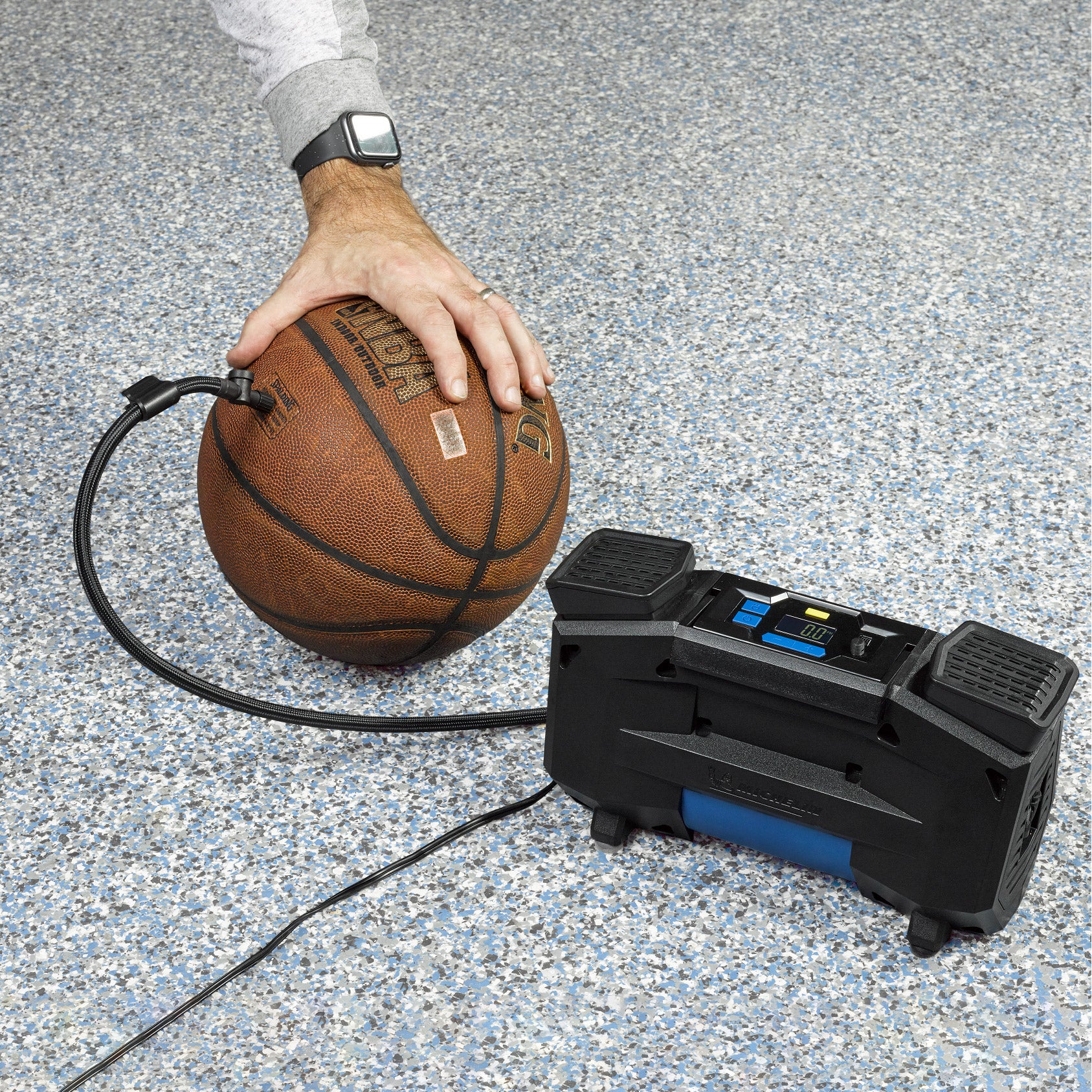 Michelin Programmable Super-Fast Double Piston Digital Tire Inflator