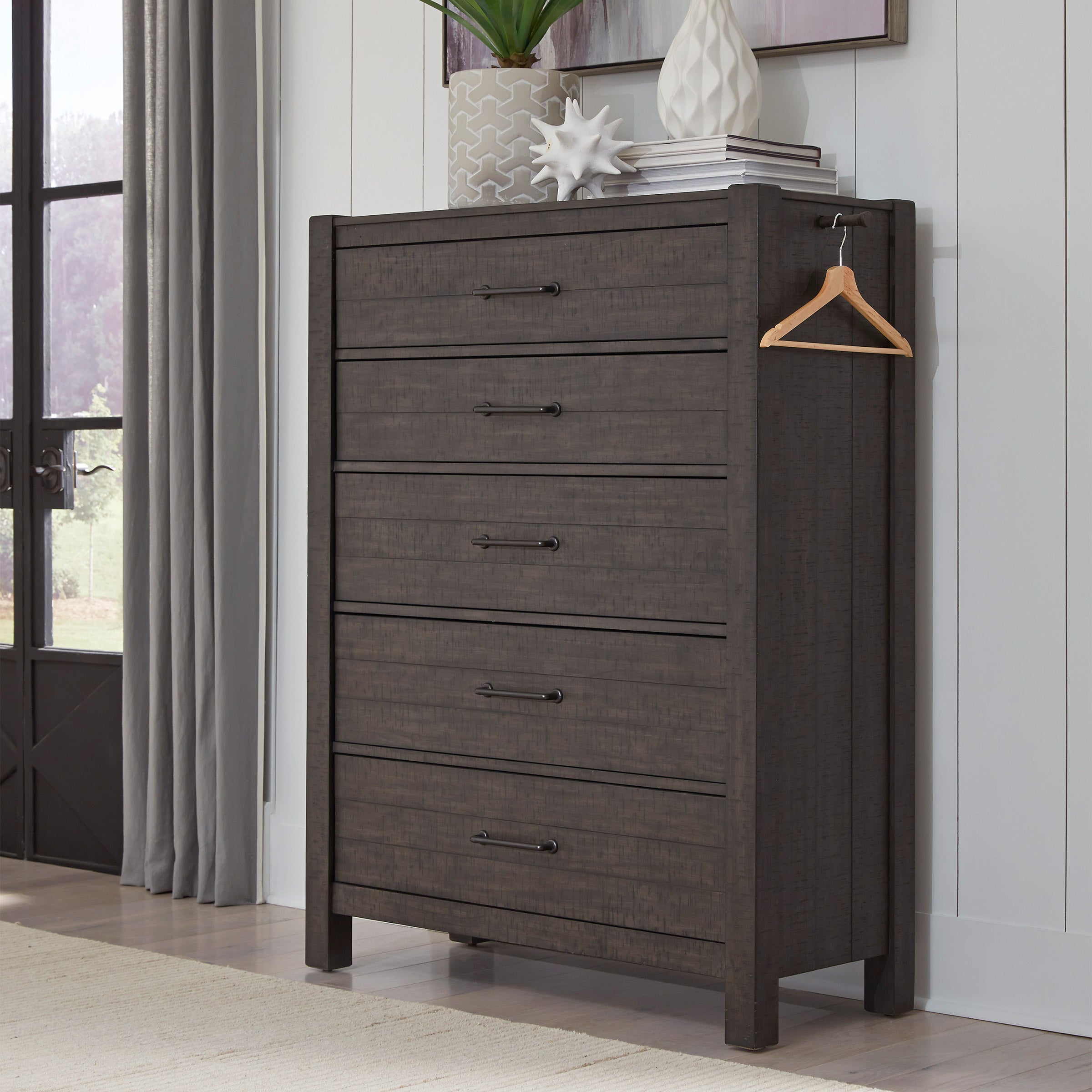 Apollo Chest