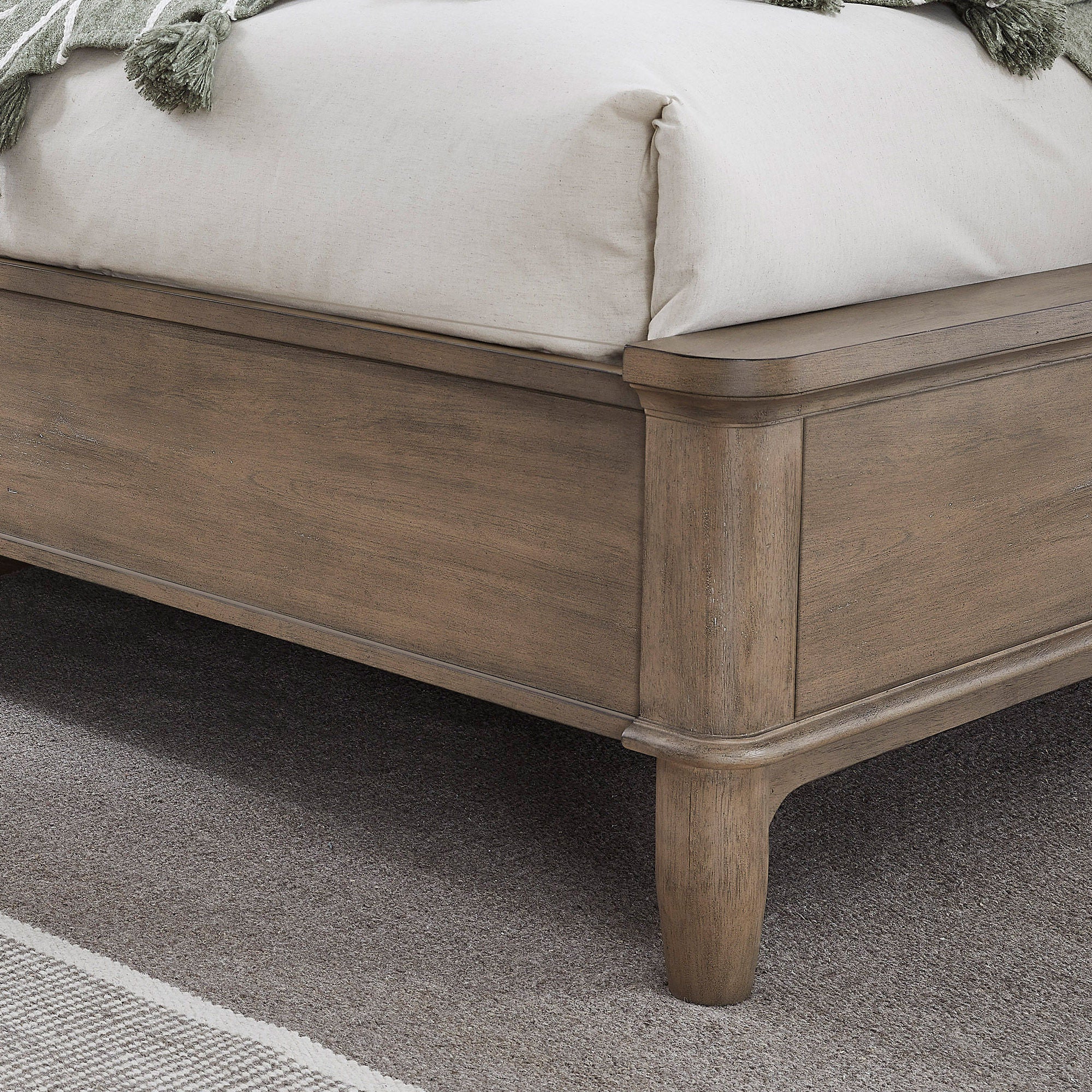 Lila Bed