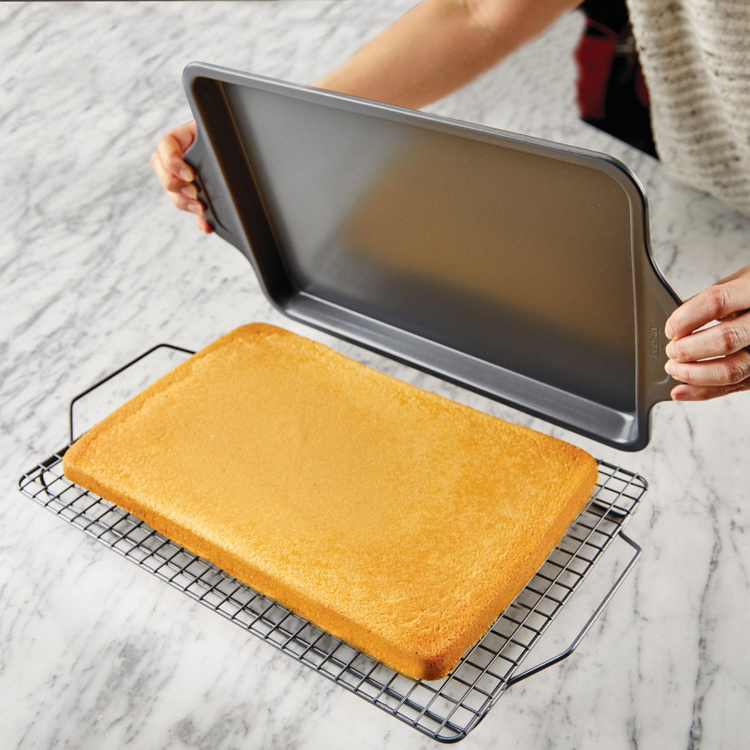 All-Clad 8 piece Baking Set