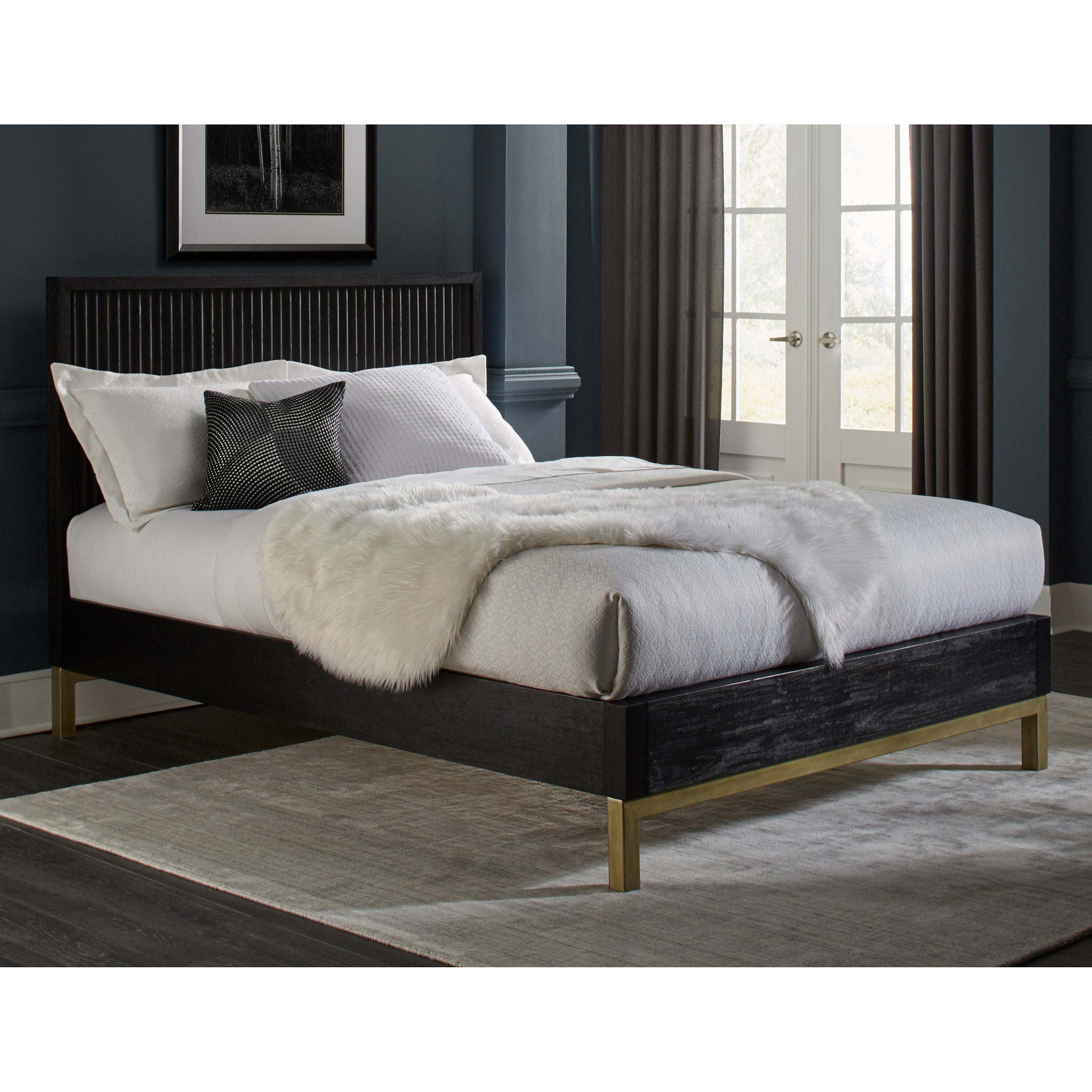 Bostiri Queen Bedroom Collection