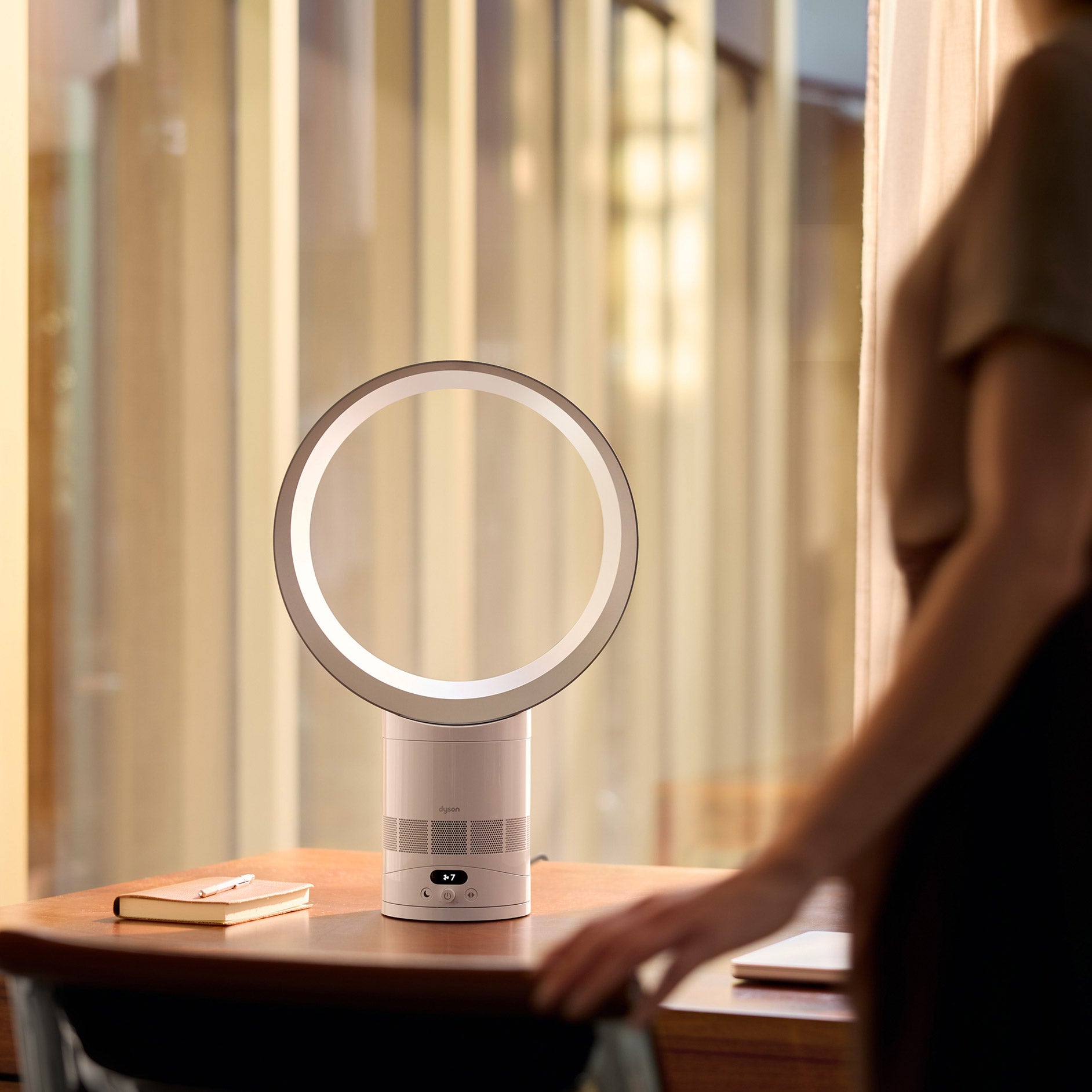 Dyson Cool CF1 Adjustable Bladeless Fan