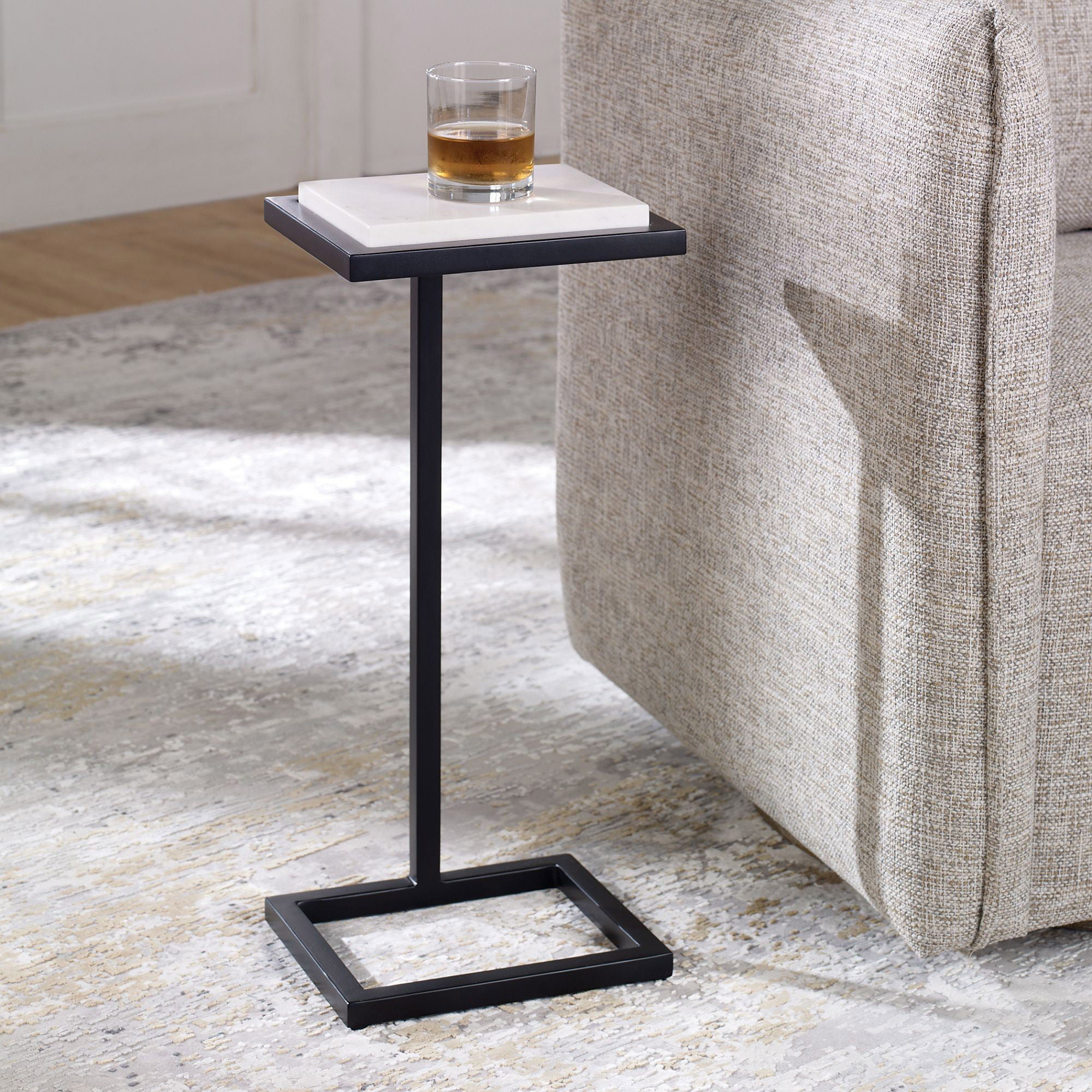 Cailin 23" Side Table, White Marble